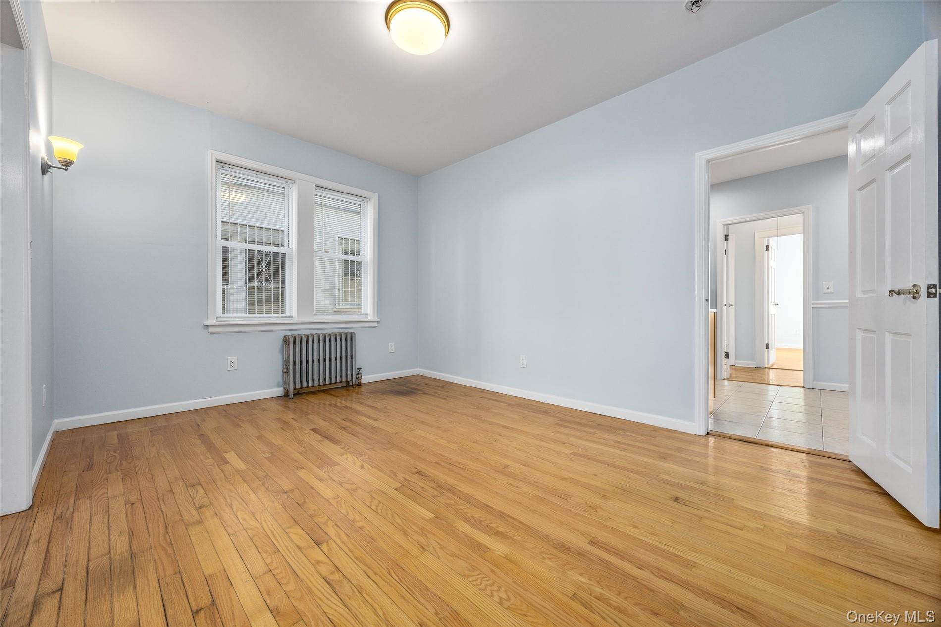 Single Family 47th  Queens, NY 11377, MLS-948109-7