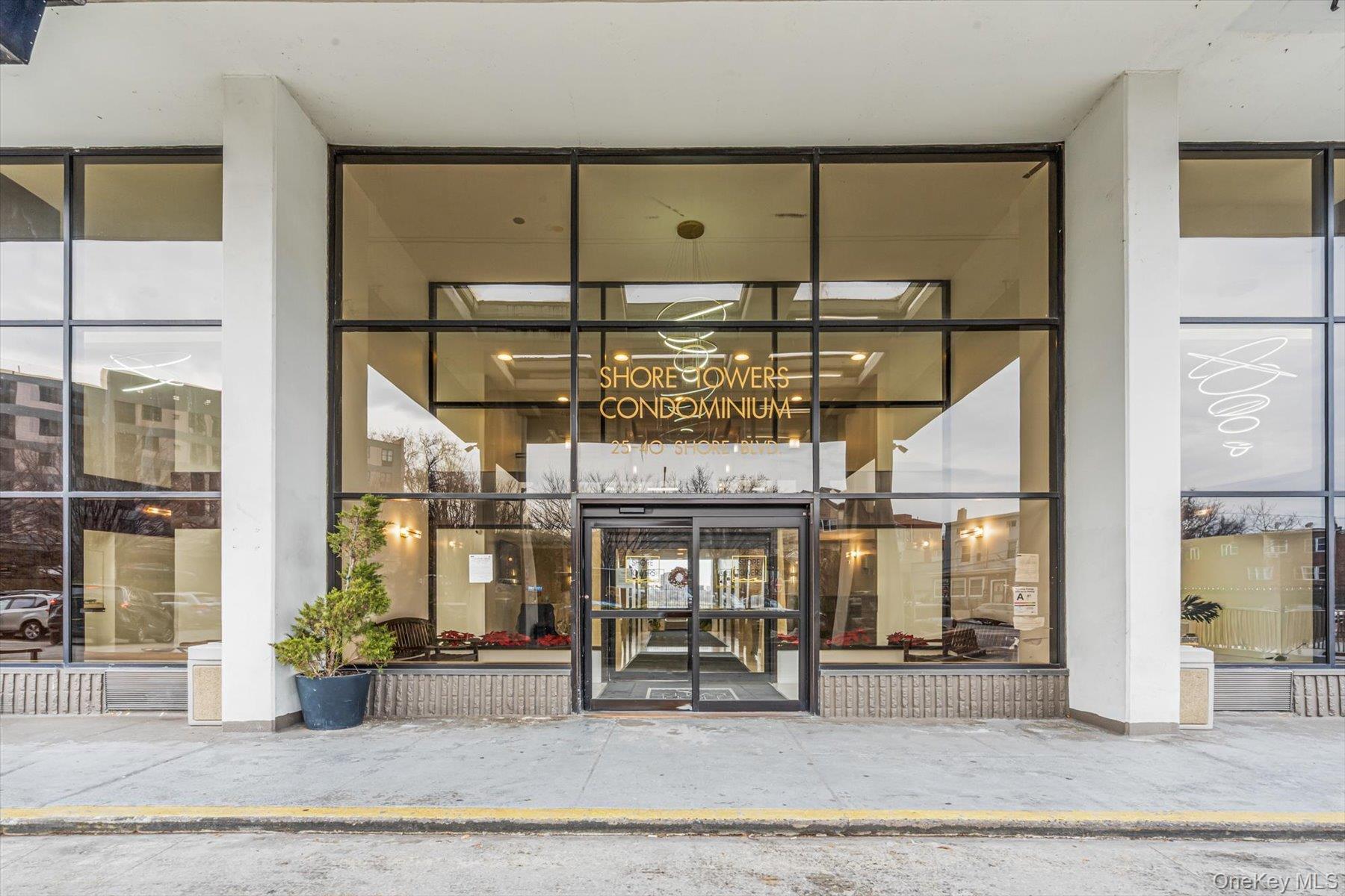 Condo Shore  Queens, NY 11102, MLS-948121-3