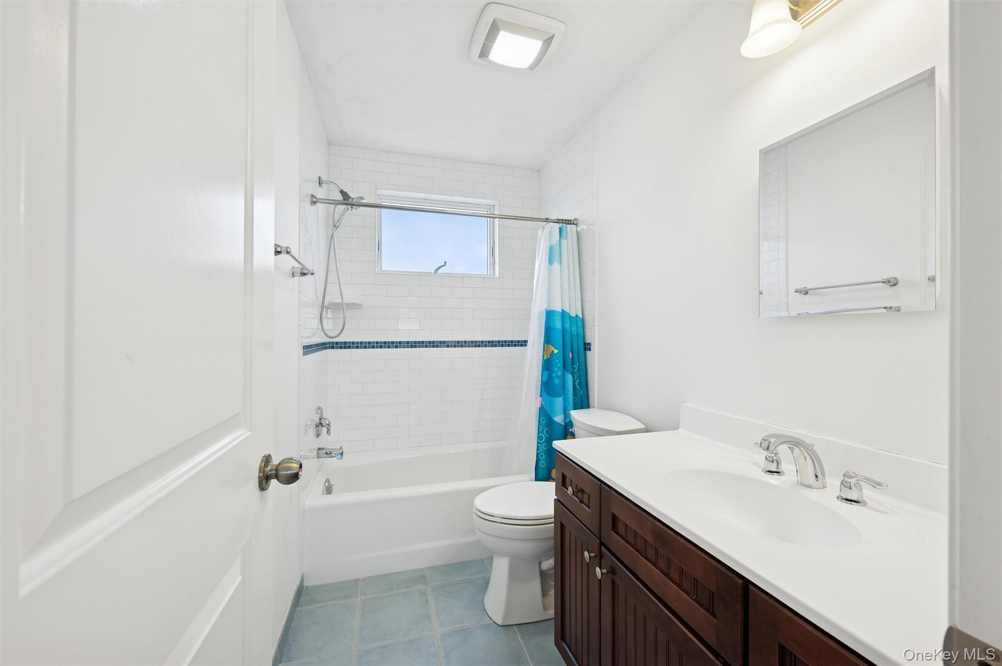 Single Family Pine Avenue Suffolk County, NY 11901, MLS-948227-15