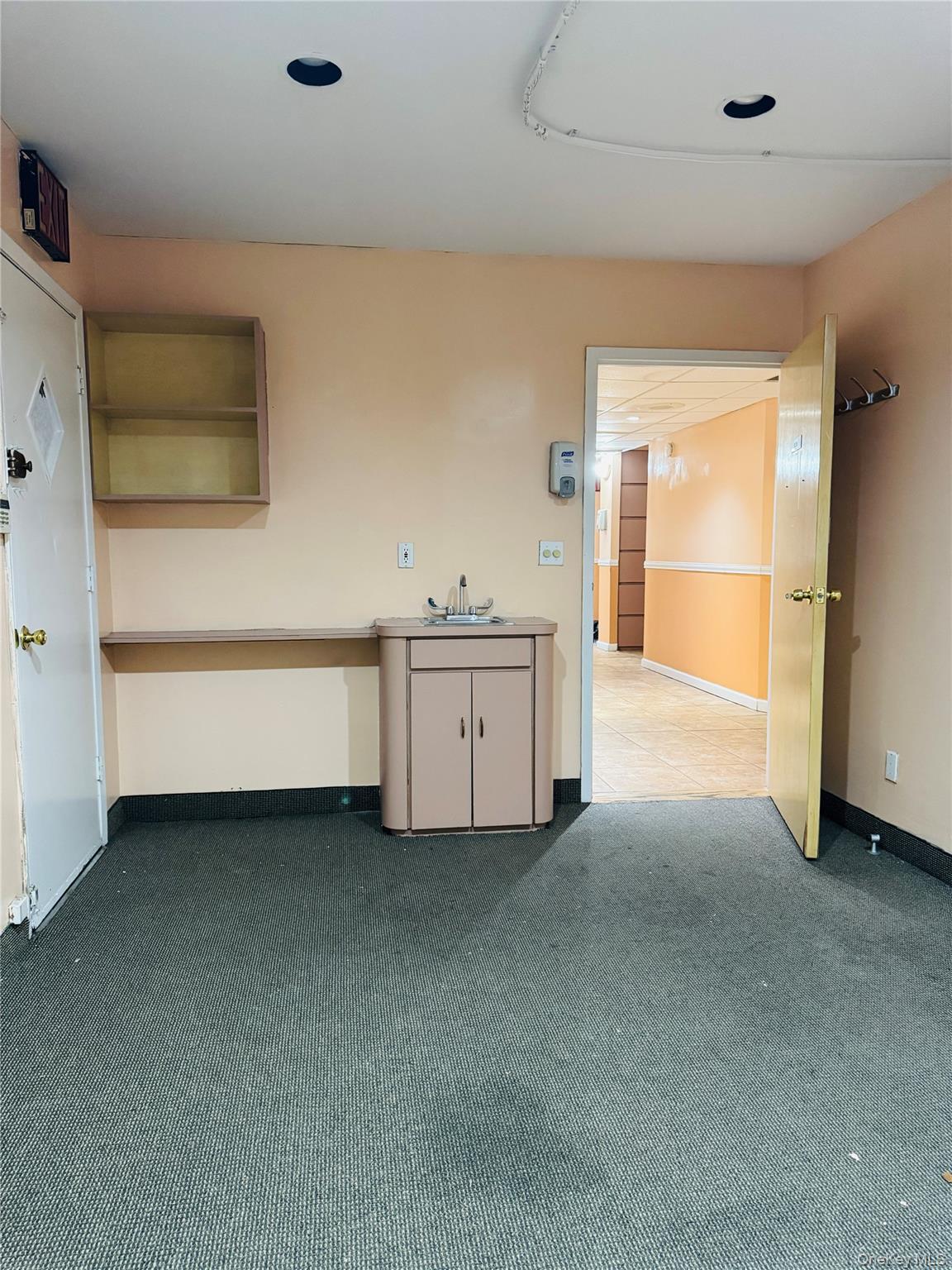 Commercial Lease 57th  Queens, NY 11373, MLS-948231-11