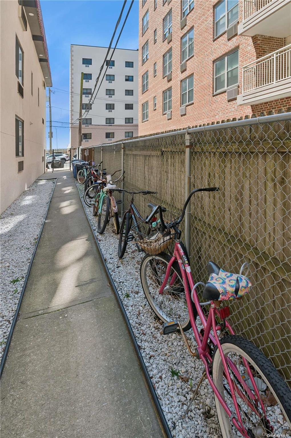 Condo Shore Rd  Nassau County, NY 11561, MLS-948269-21