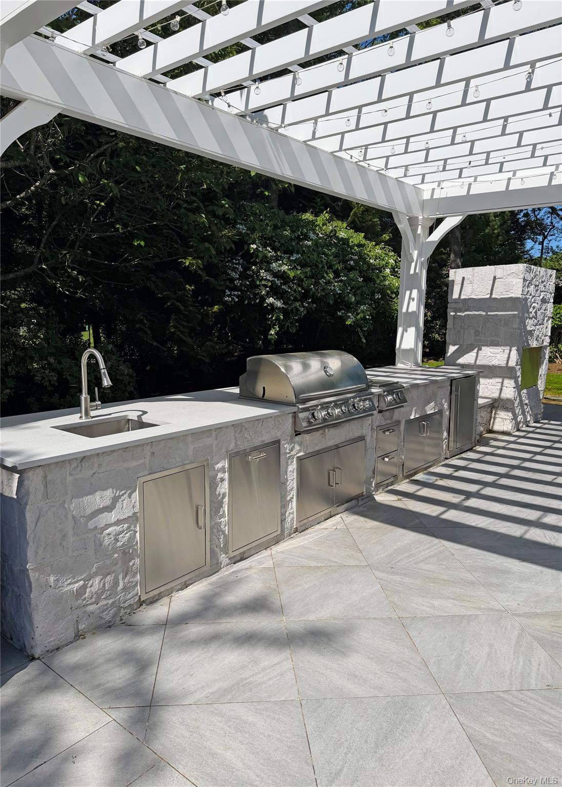 Single Family Bridle Path Suffolk County, NY 11960, MLS-948274-5