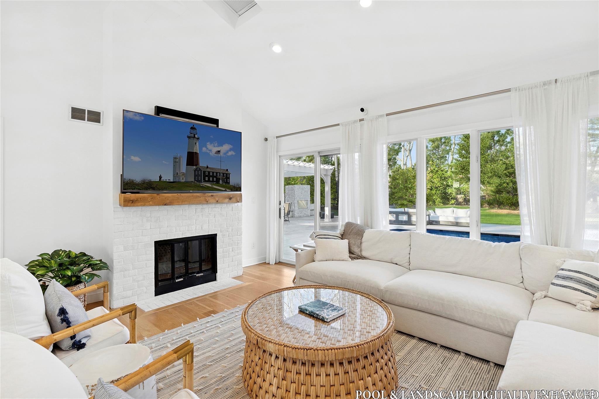 Single Family Bridle Path Suffolk County, NY 11960, MLS-948274-8