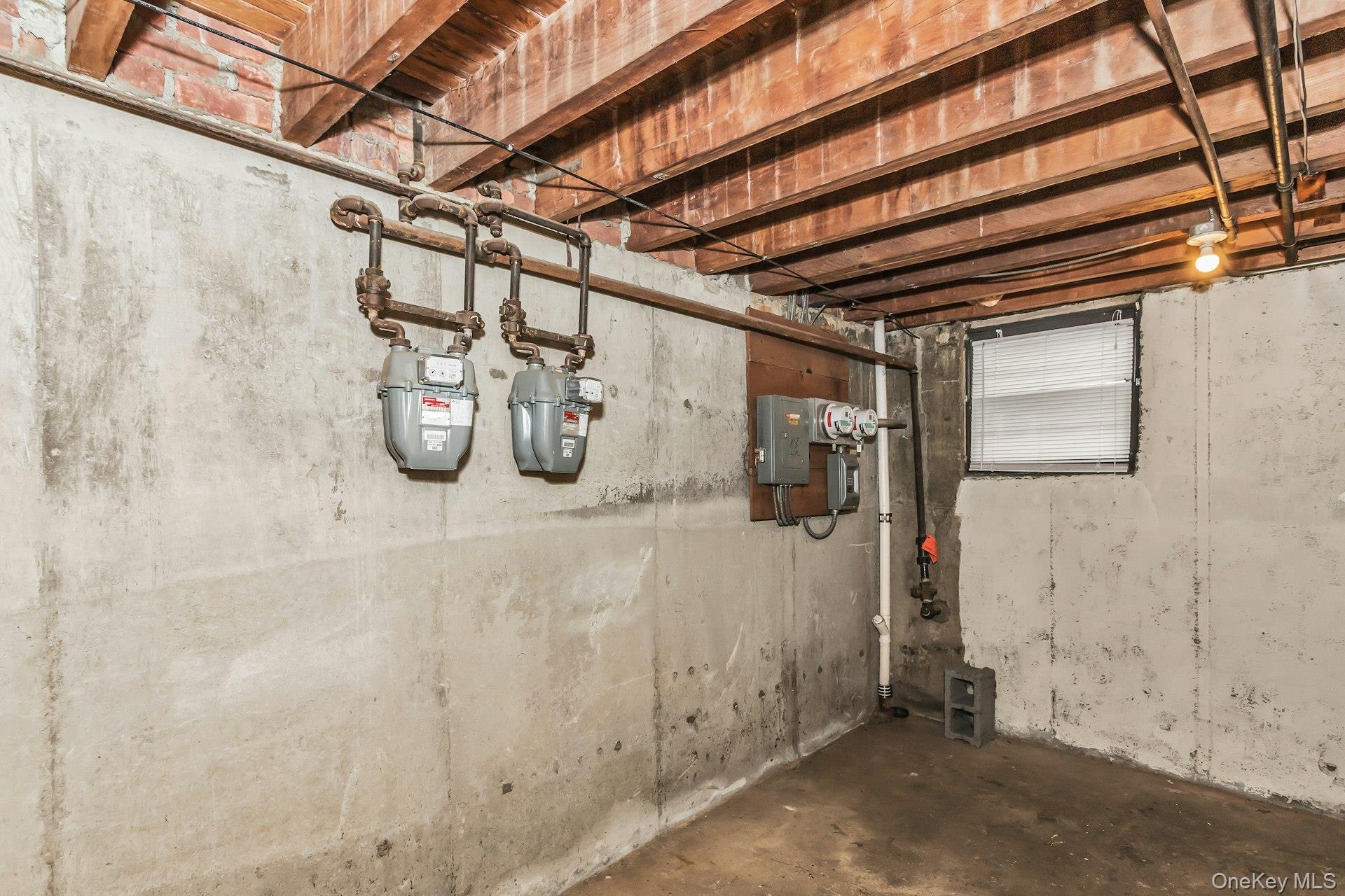 Single Family Lafayette  Queens, NY 11417, MLS-948277-27