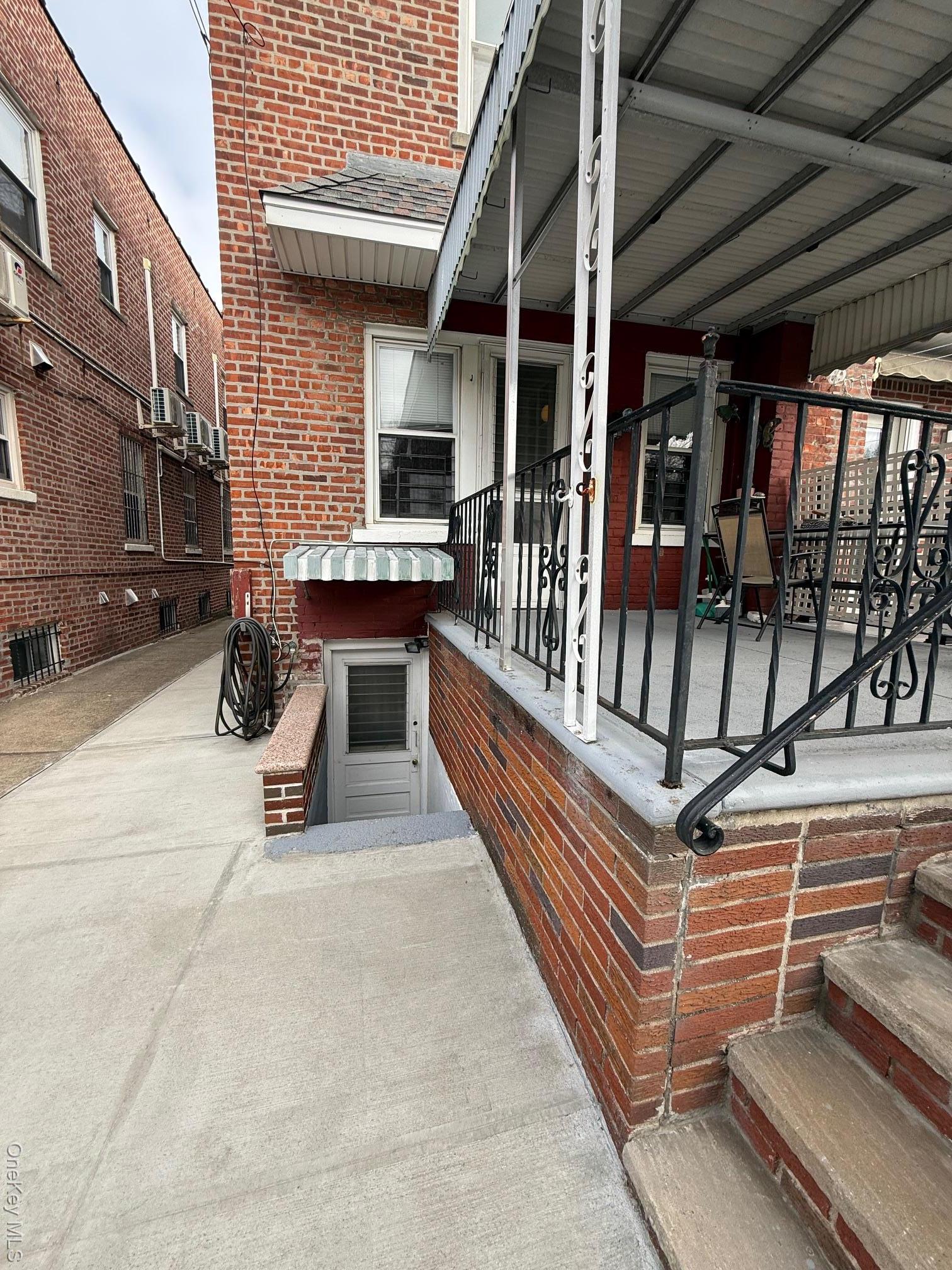Single Family 38th  Brooklyn, NY 11234, MLS-948298-29