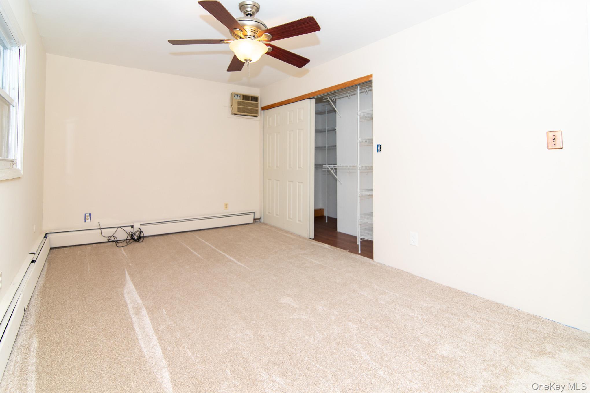 Single Family Farmingdale  Orange County, NY 10914, MLS-948299-16