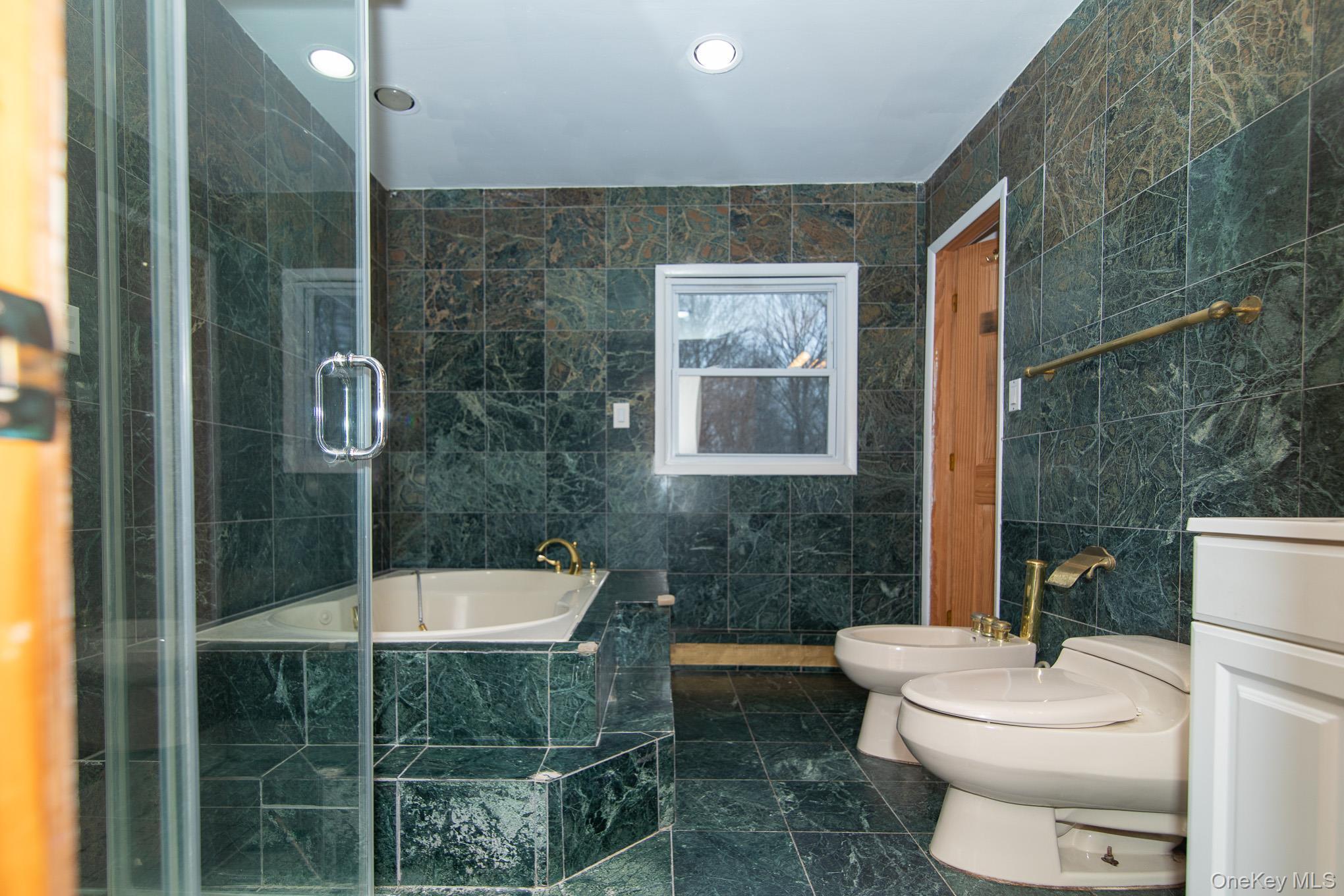 Single Family Farmingdale  Orange County, NY 10914, MLS-948299-19