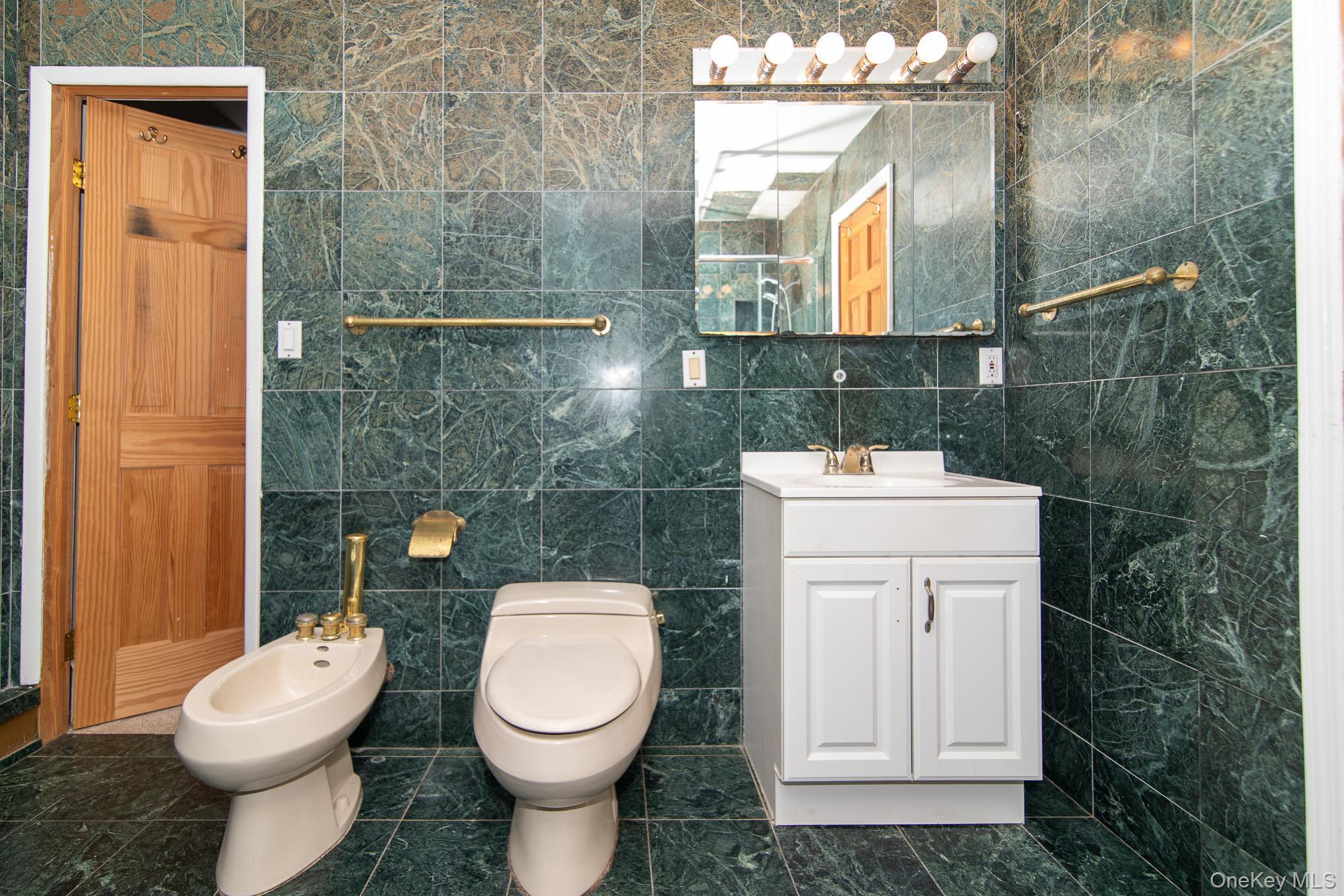 Single Family Farmingdale  Orange County, NY 10914, MLS-948299-20