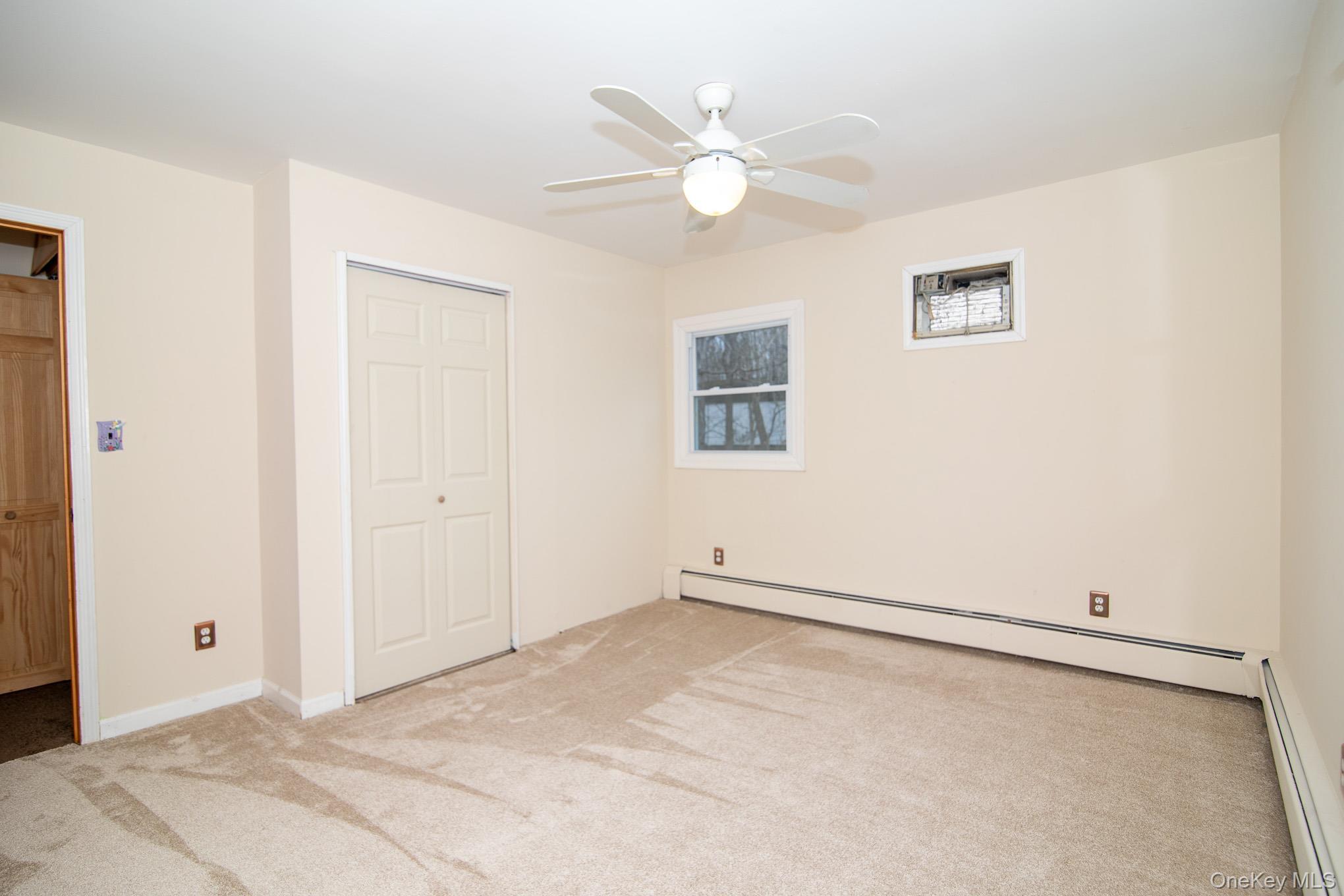 Single Family Farmingdale  Orange County, NY 10914, MLS-948299-22