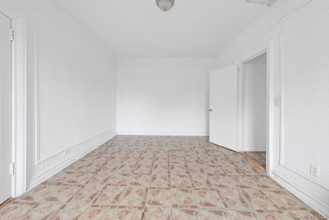 Coop Nelson Bronx, NY 10453, MLS-948339-4