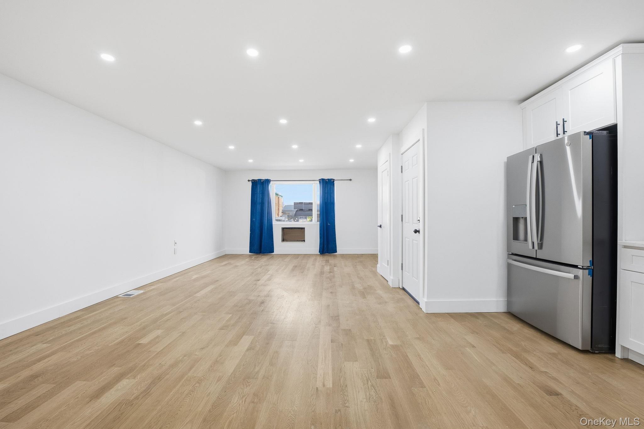 Single Family 96th  Brooklyn, NY 11236, MLS-948352-5