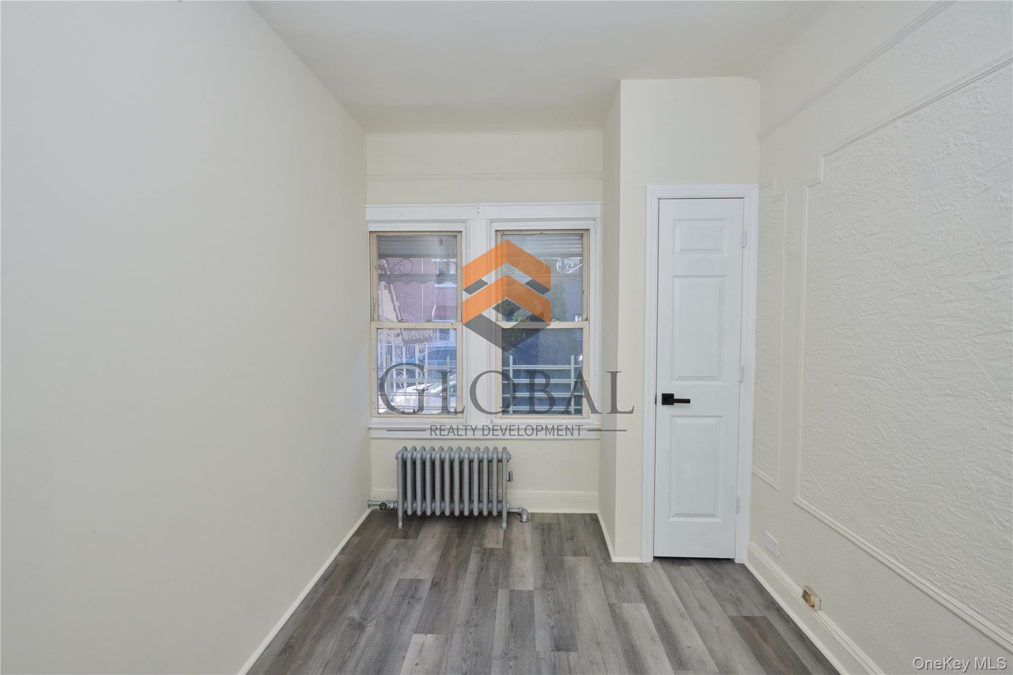 Single Family 215th  Bronx, NY 10467, MLS-948366-21