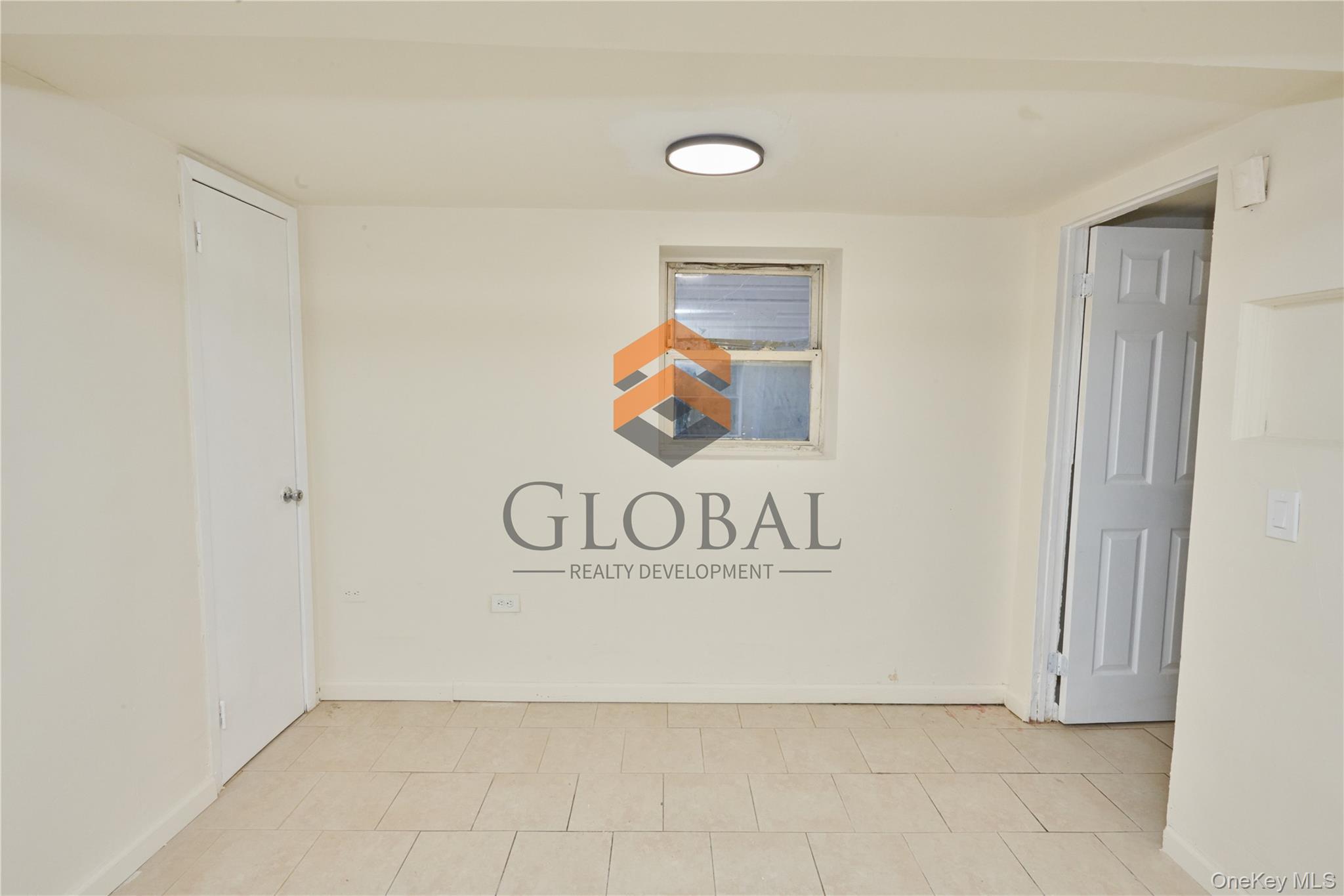 Single Family 215th  Bronx, NY 10467, MLS-948366-38