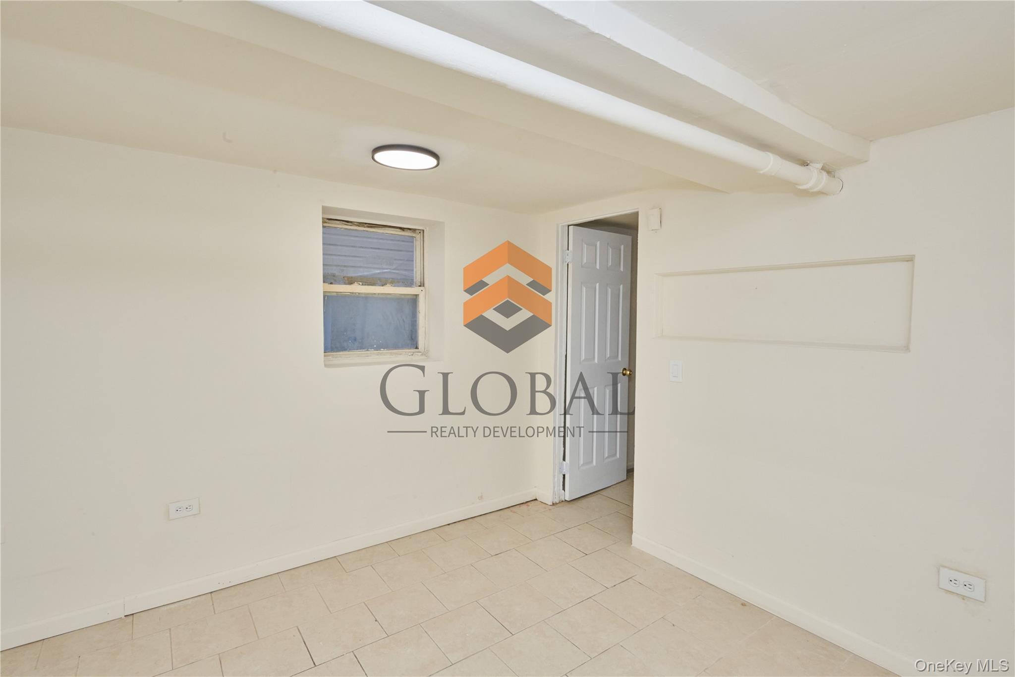 Single Family 215th  Bronx, NY 10467, MLS-948366-41