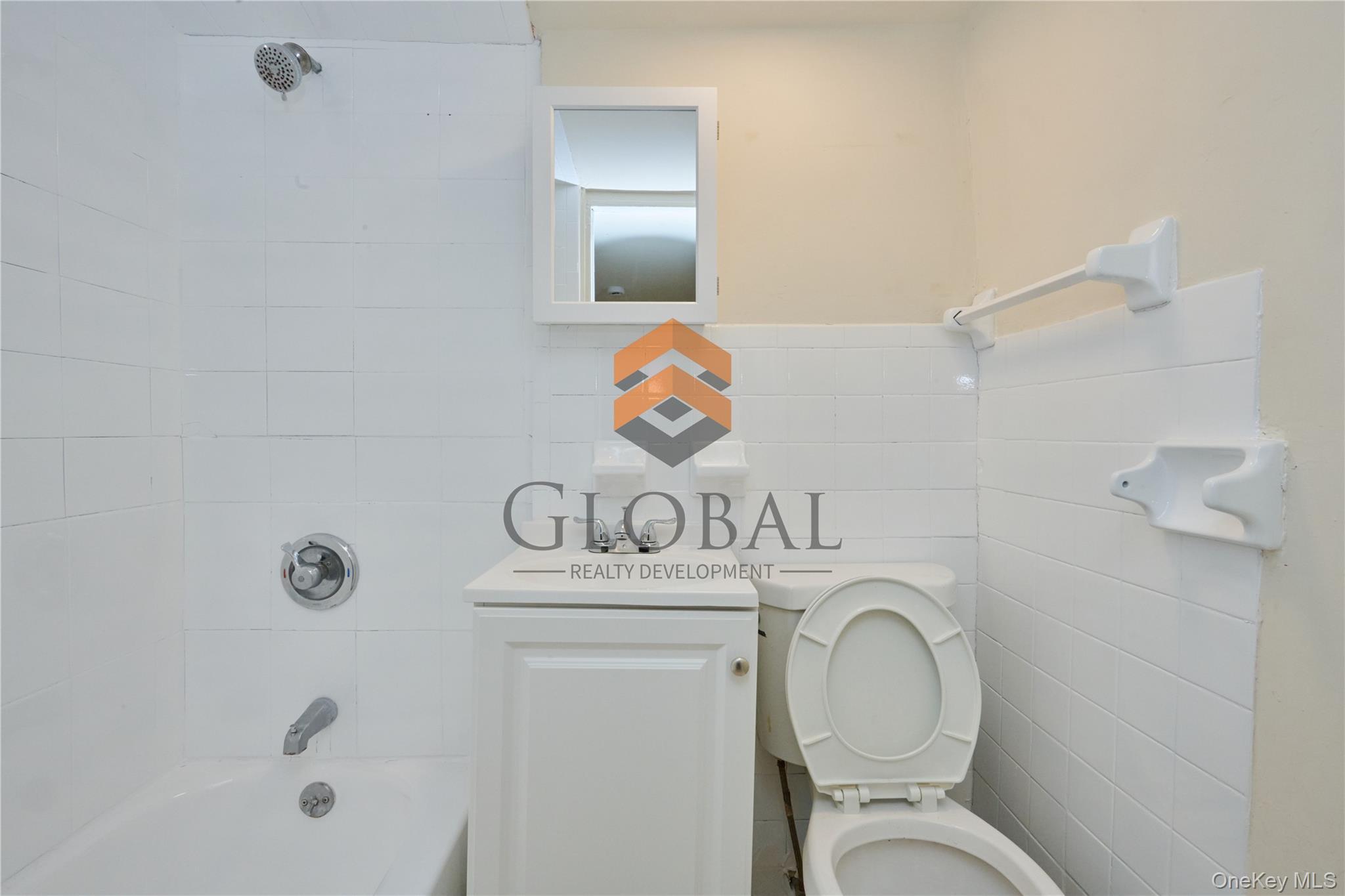 Single Family 215th  Bronx, NY 10467, MLS-948366-47