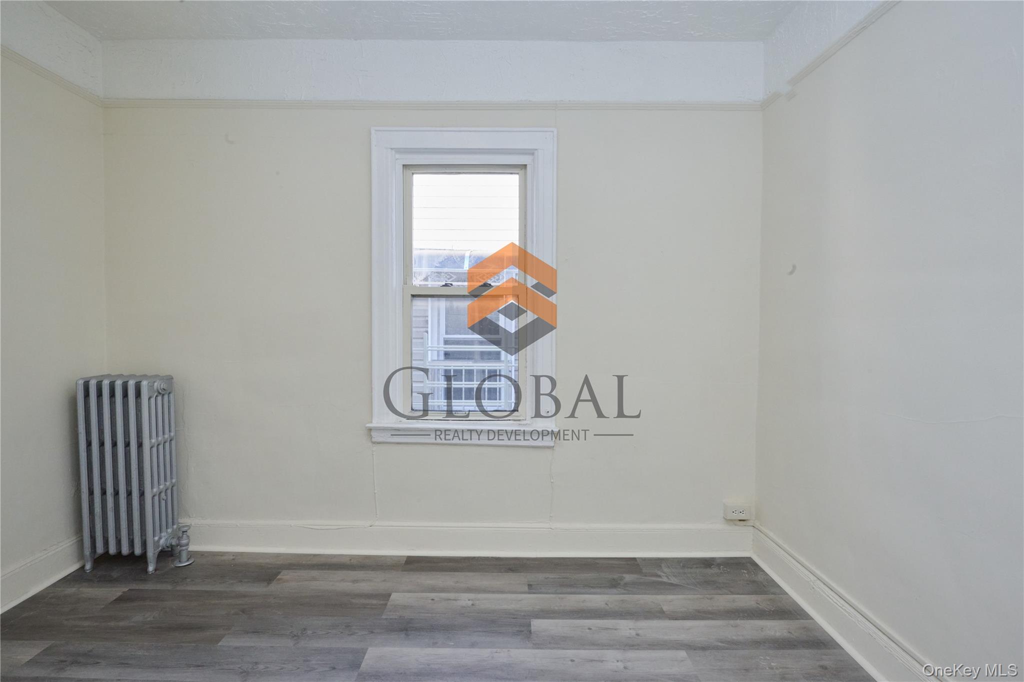 Single Family 215th  Bronx, NY 10467, MLS-948366-5