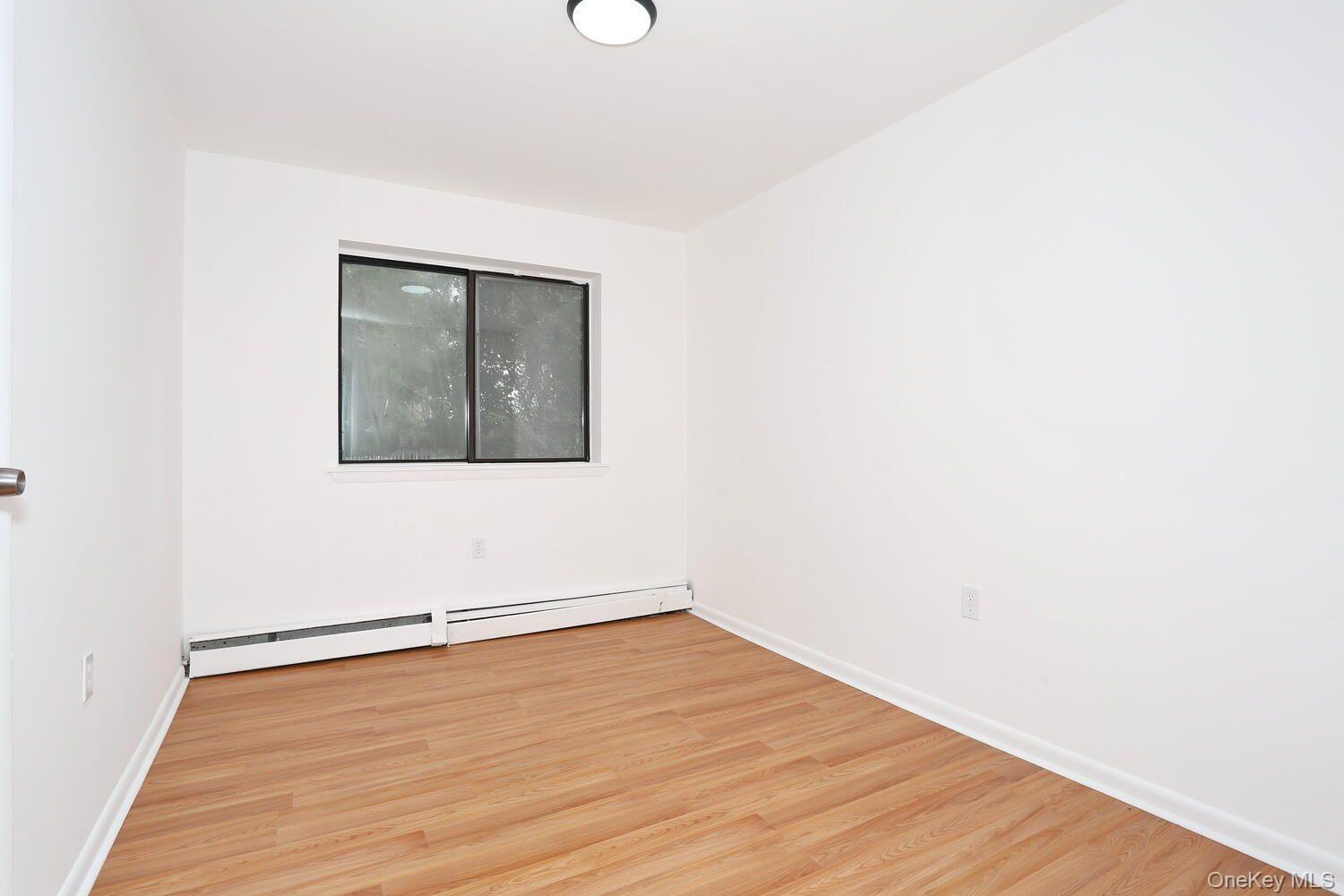 Condo Concord Orange County, NY 10940, MLS-948367-16