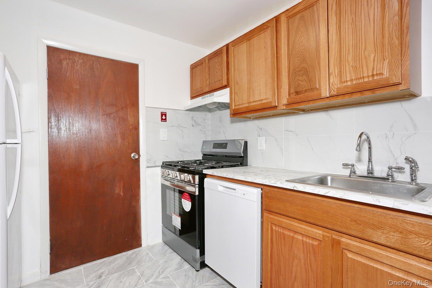 Condo Concord Orange County, NY 10940, MLS-948367-9