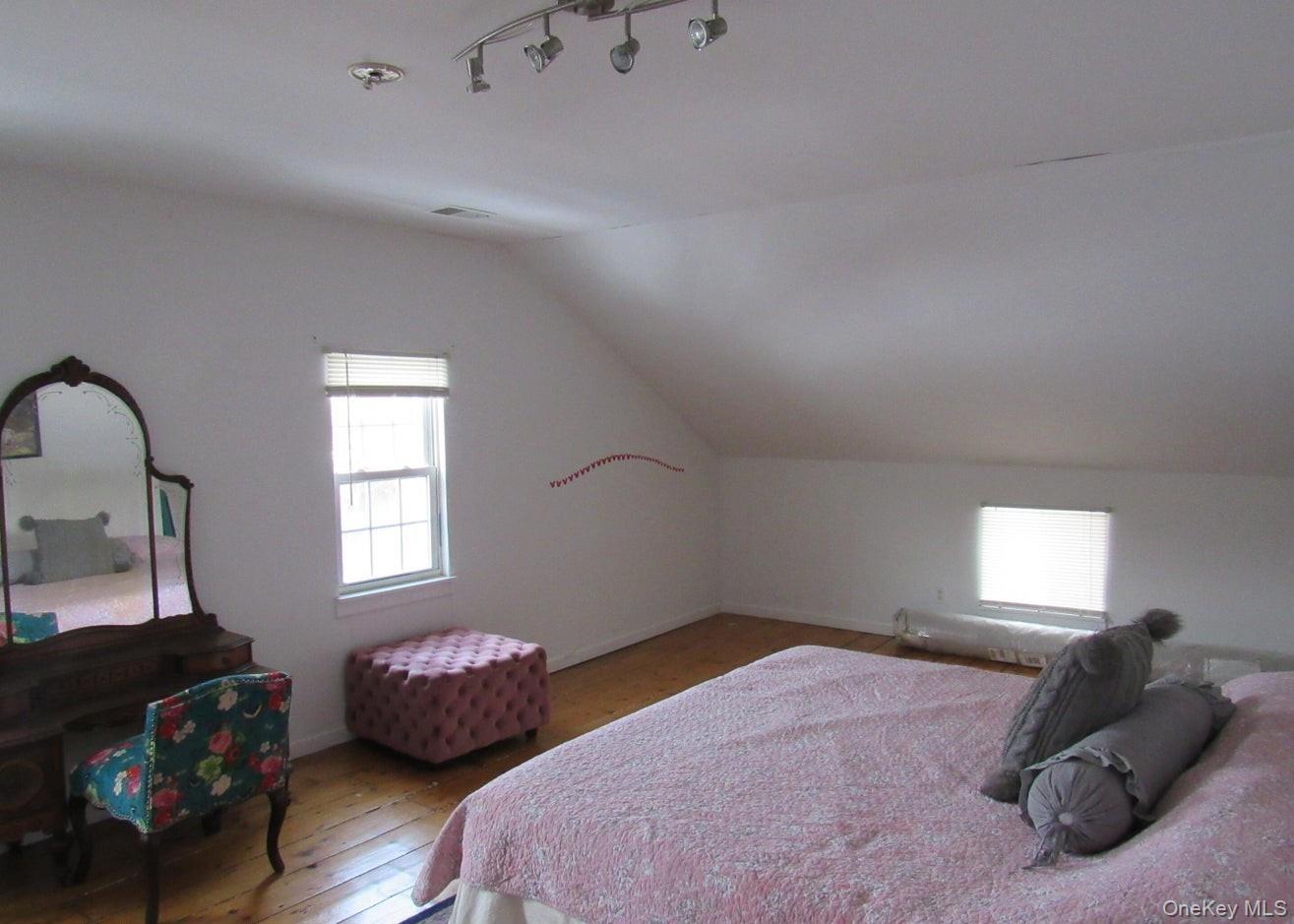 Single Family Old Post  Ulster County, NY 12429, MLS-948394-22