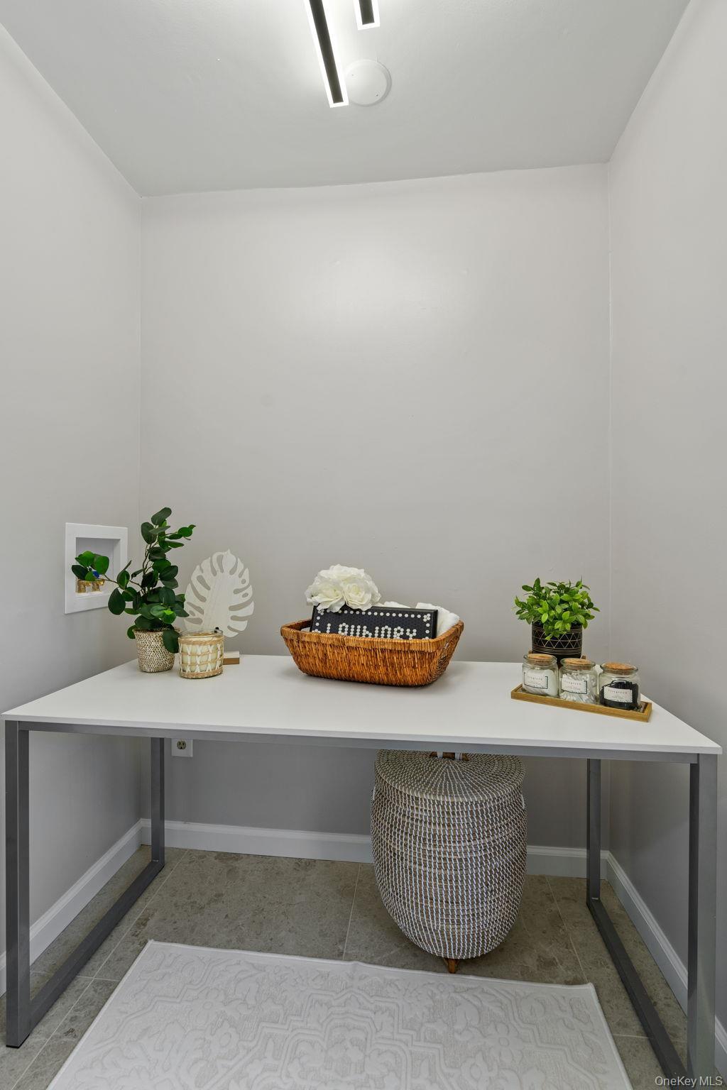 Single Family State  Orange County, NY 10963, MLS-948398-23