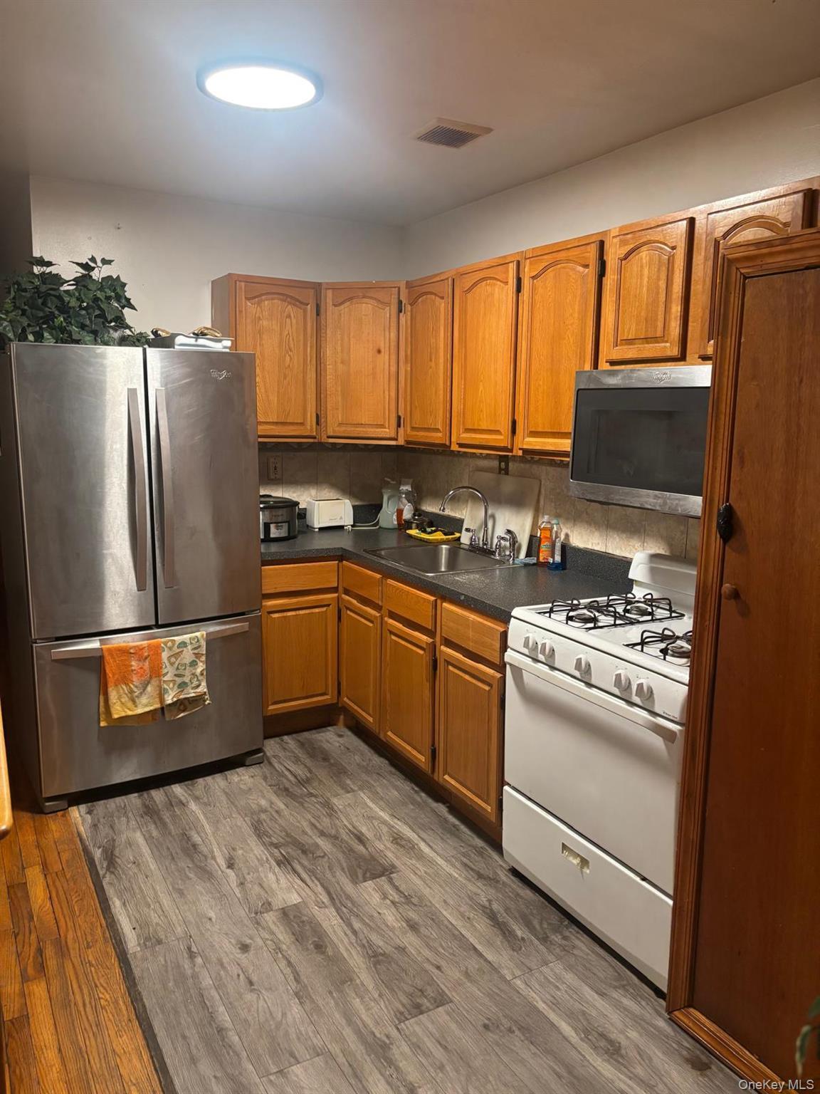 Single Family Thomas S Boyland Street  Brooklyn, NY 11212, MLS-948409-3