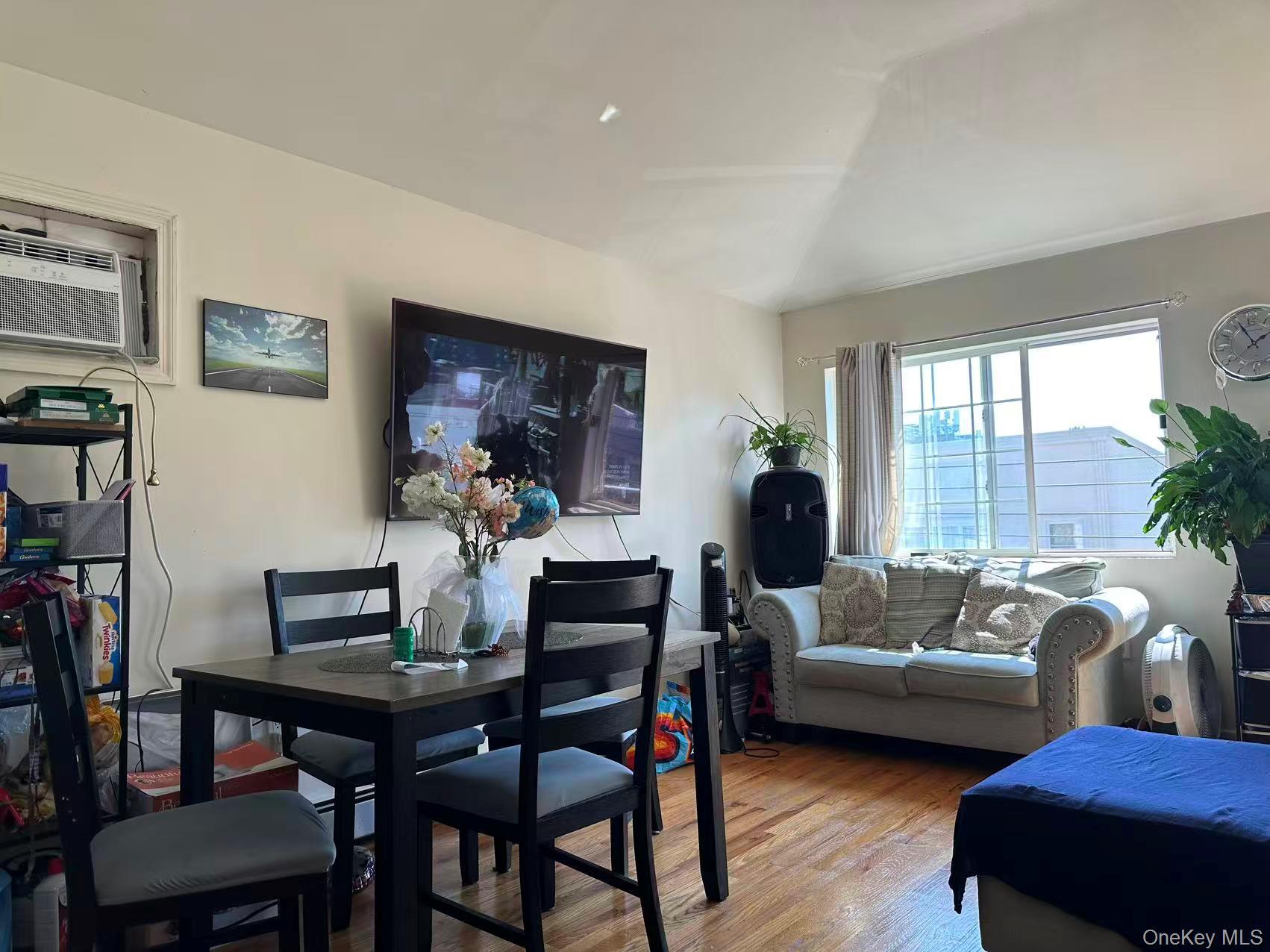 Single Family 57th Street Queens, NY 11385, MLS-948421-10