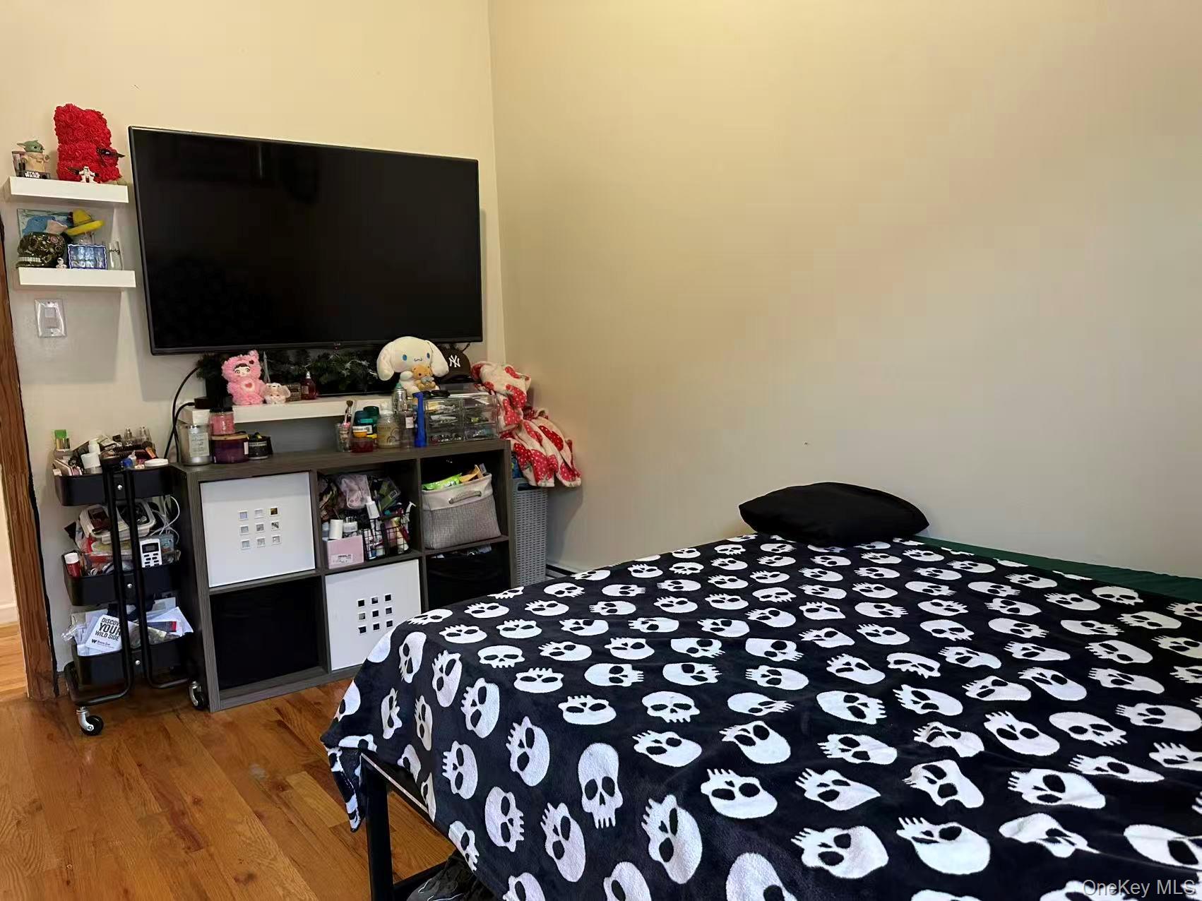 Single Family 57th Street Queens, NY 11385, MLS-948421-6