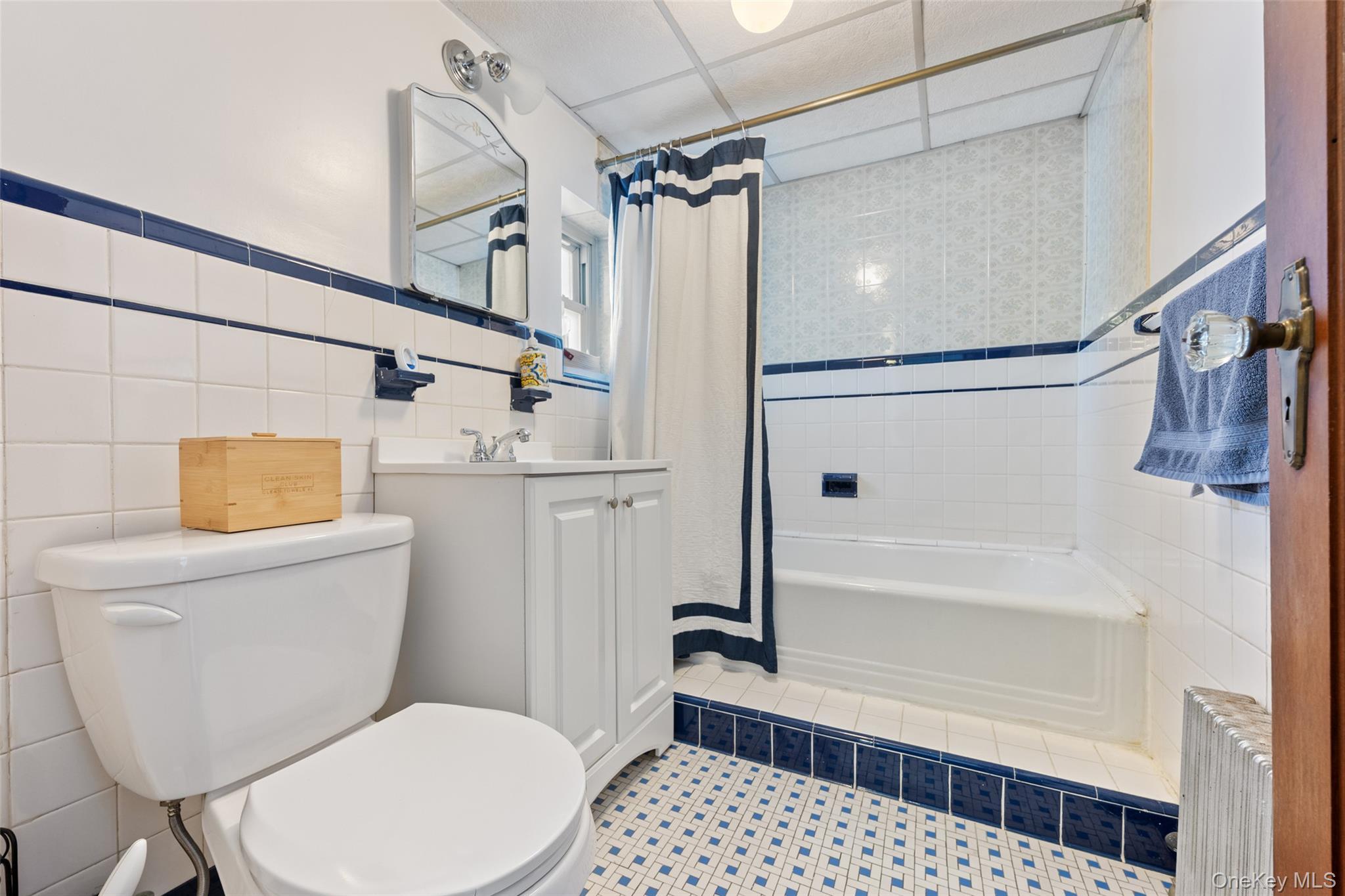 Single Family 82nd  Queens, NY 11385, MLS-948427-24