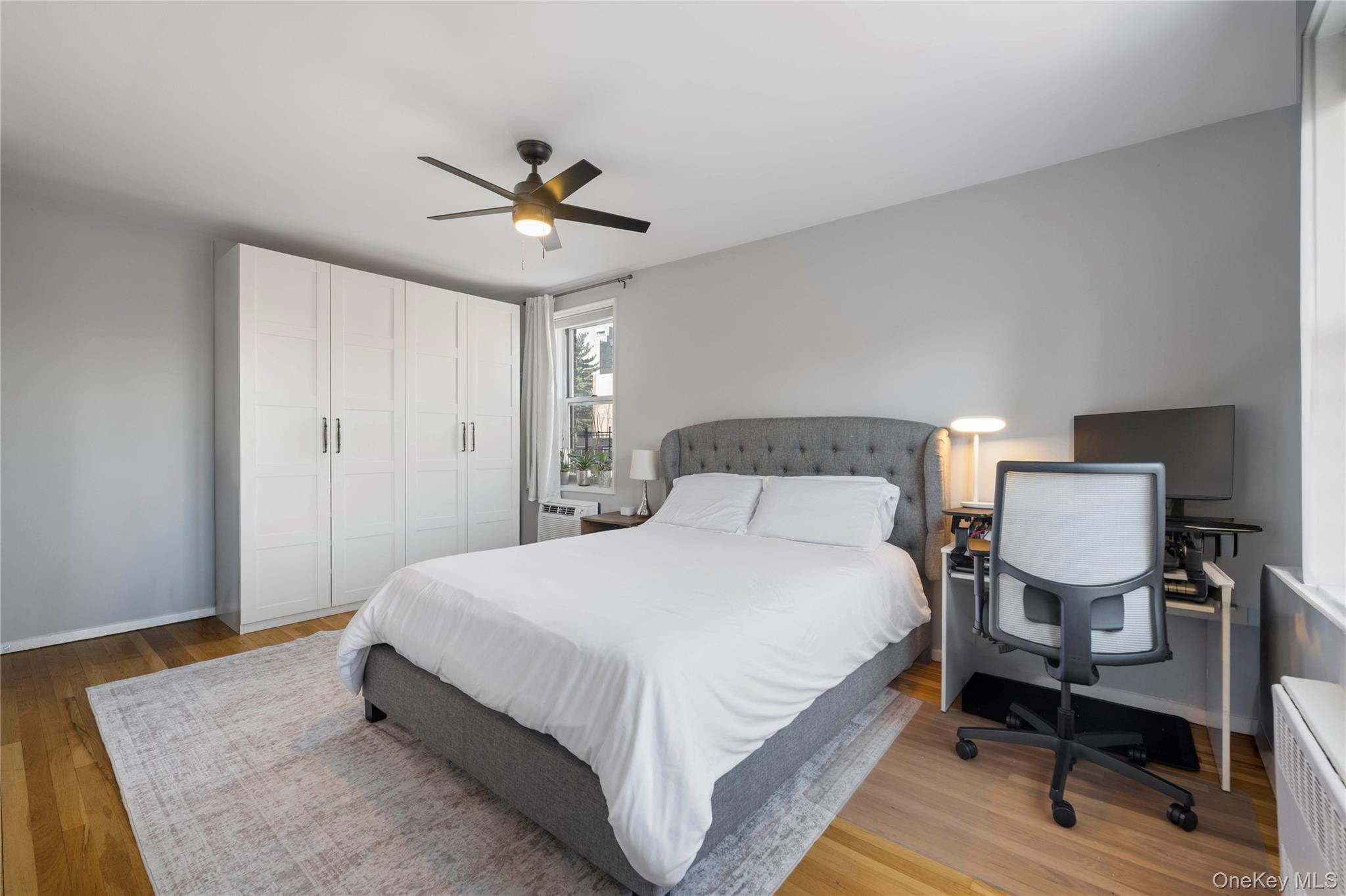 Coop Greystone Bronx, NY 10463, MLS-948480-9