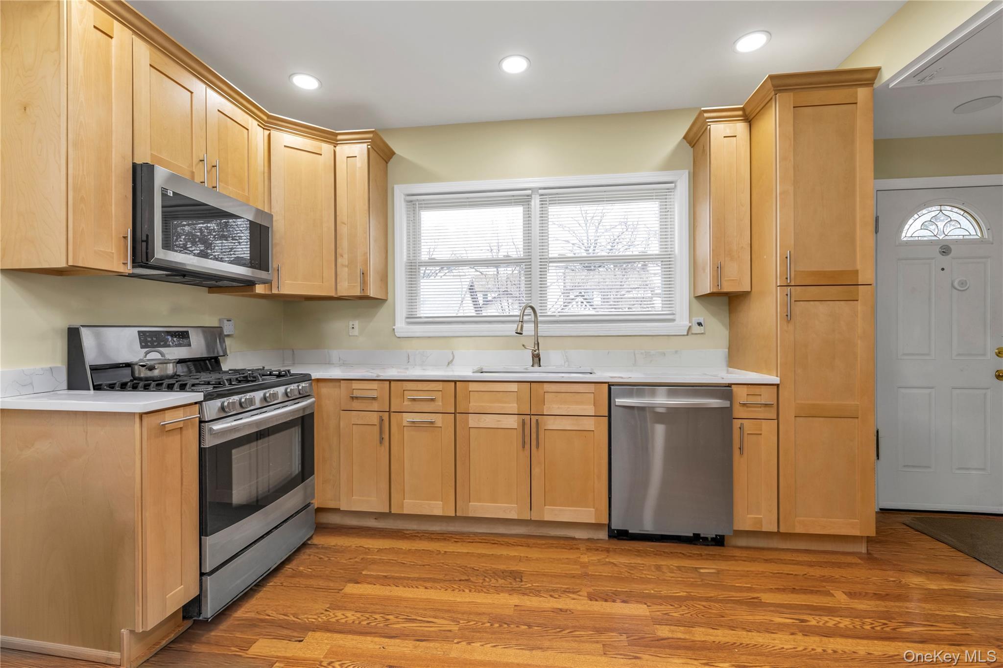 Single Family 219th  Queens, NY 11428, MLS-948483-6