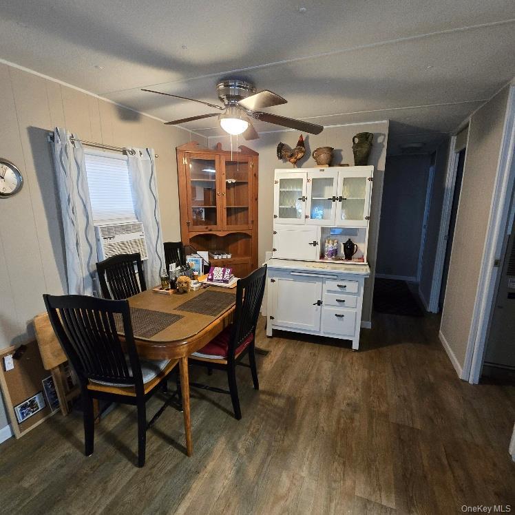 Single Family Fresh Pond  Suffolk County, NY 11933, MLS-948500-8