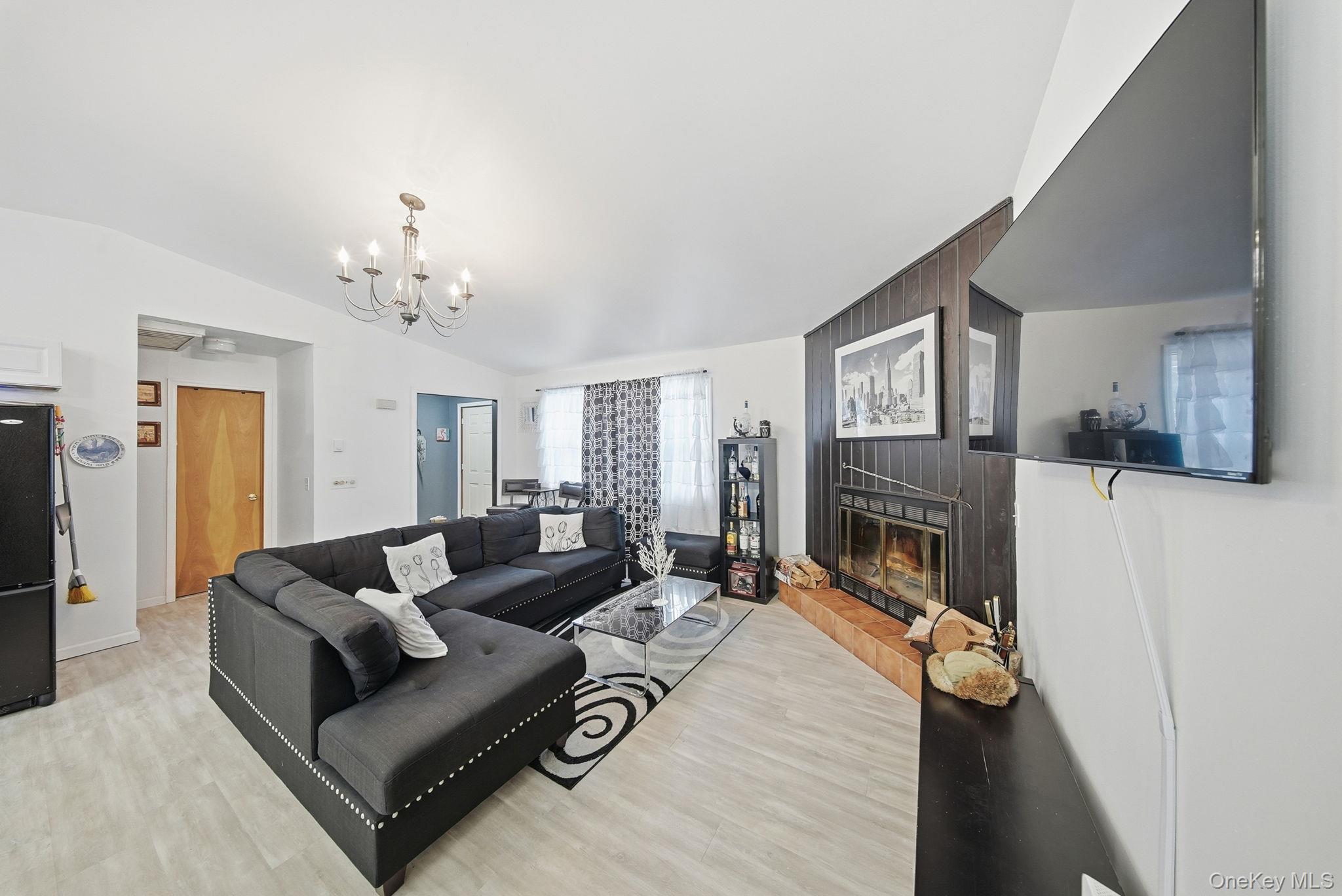 Single Family Ray  Sullivan County, NY 12733, MLS-948534-5