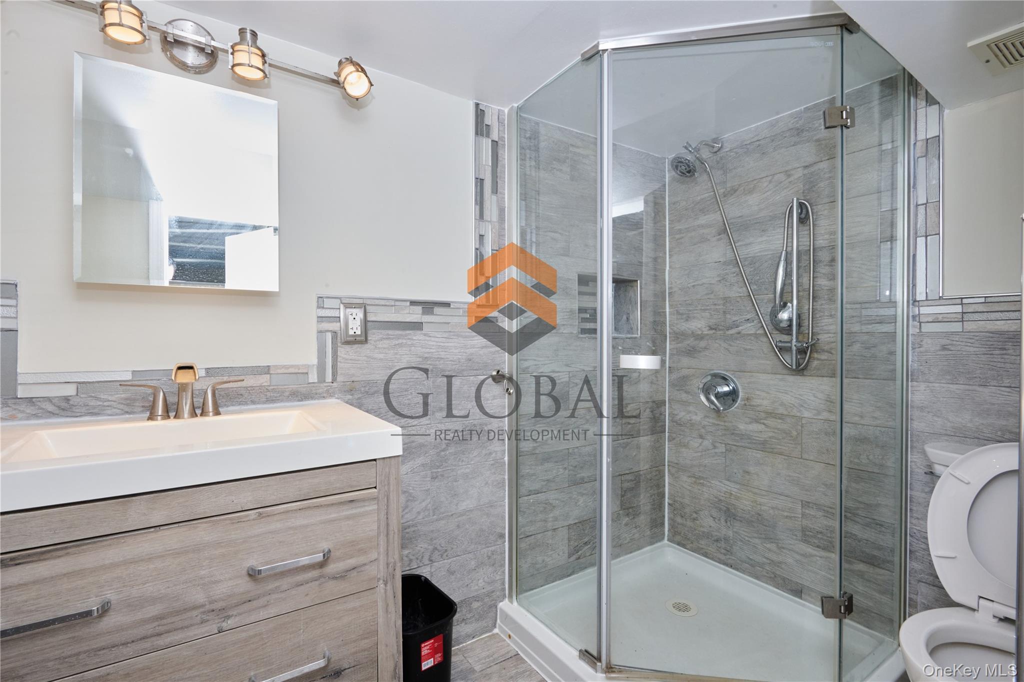 Single Family Union  Bronx, NY 10455, MLS-948537-7