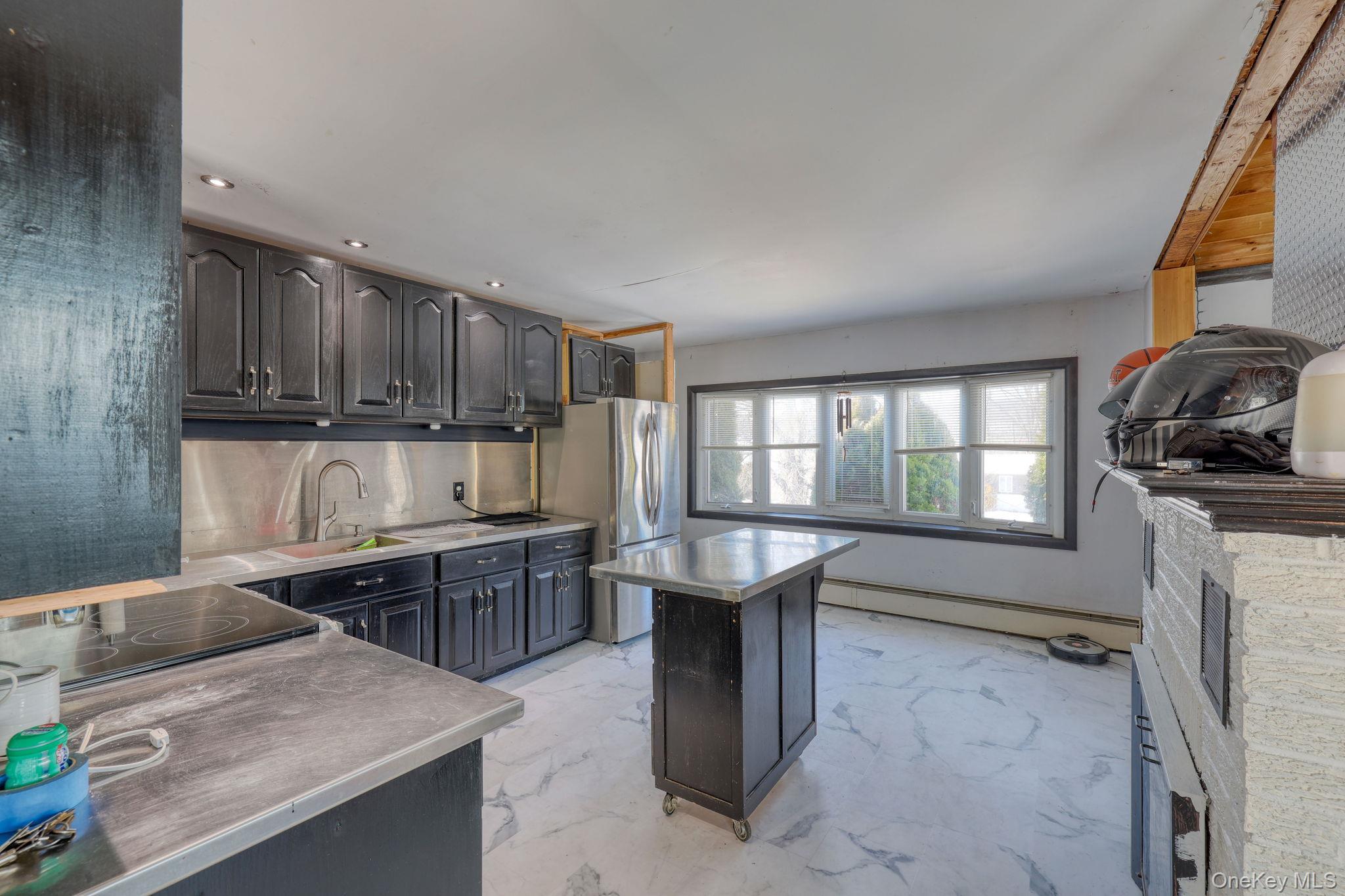 Single Family Vans  Ulster County, NY 12449, MLS-948546-4