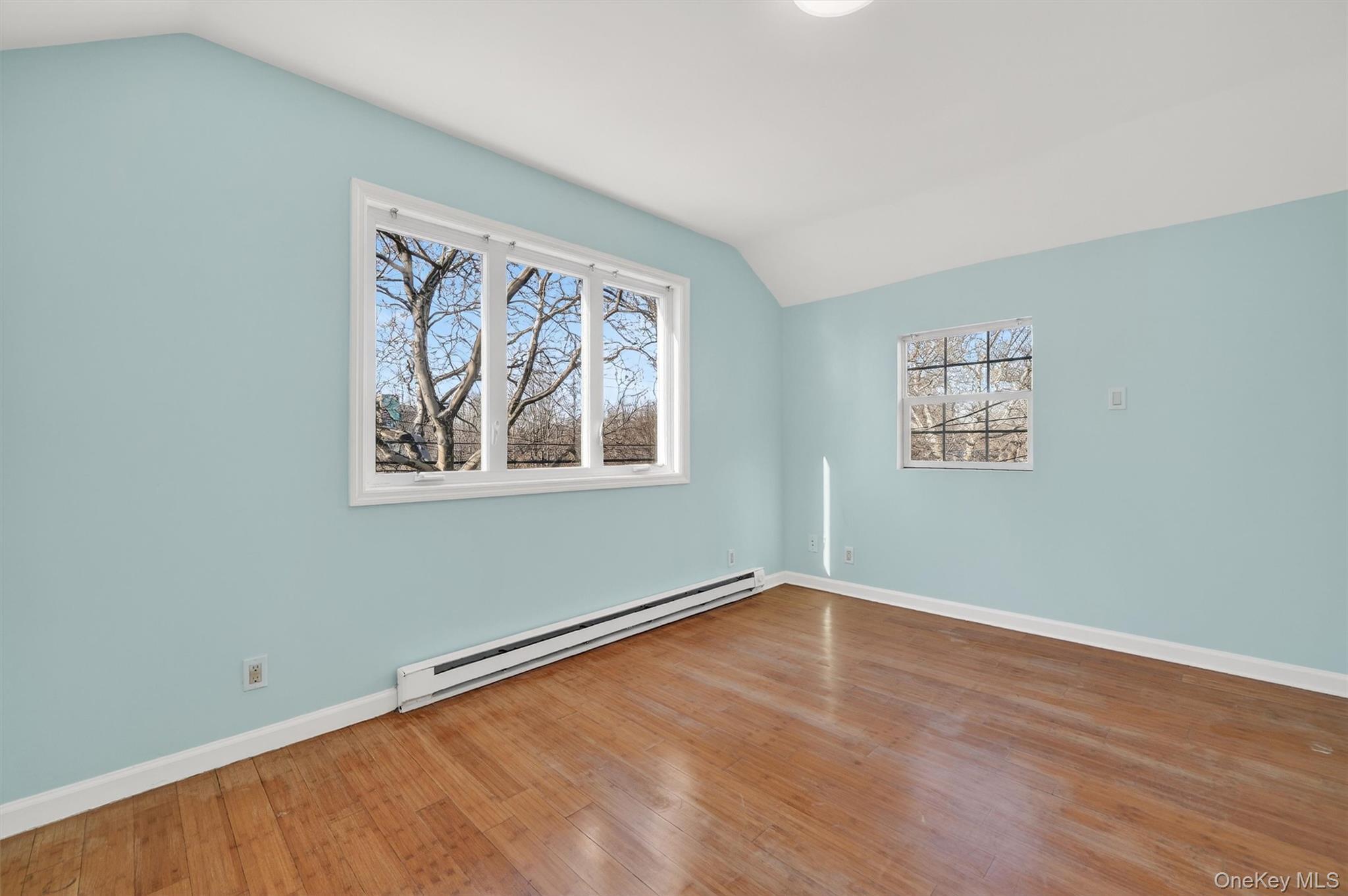 Single Family Throggs Neck  Bronx, NY 10465, MLS-948550-22