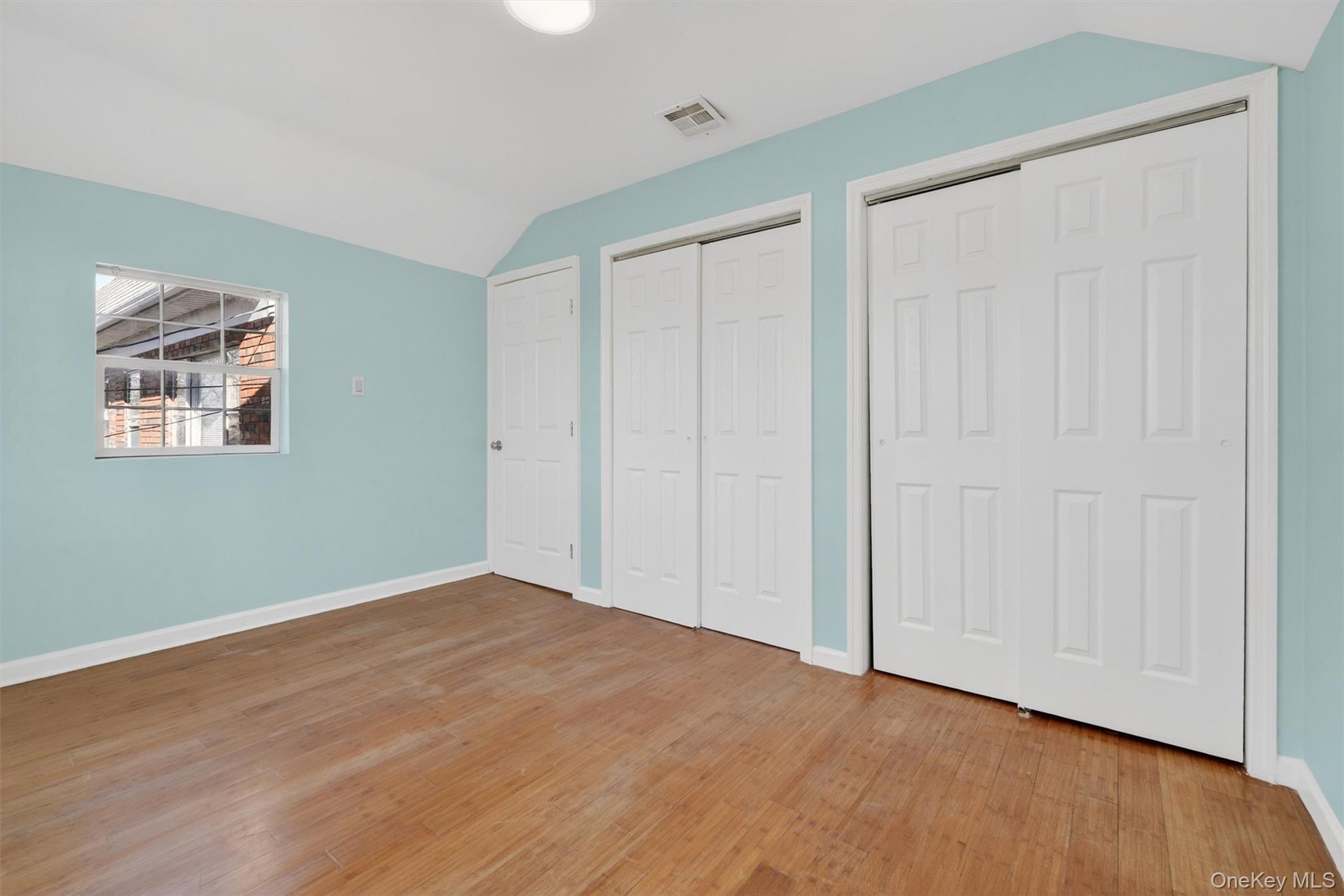 Single Family Throggs Neck  Bronx, NY 10465, MLS-948550-23