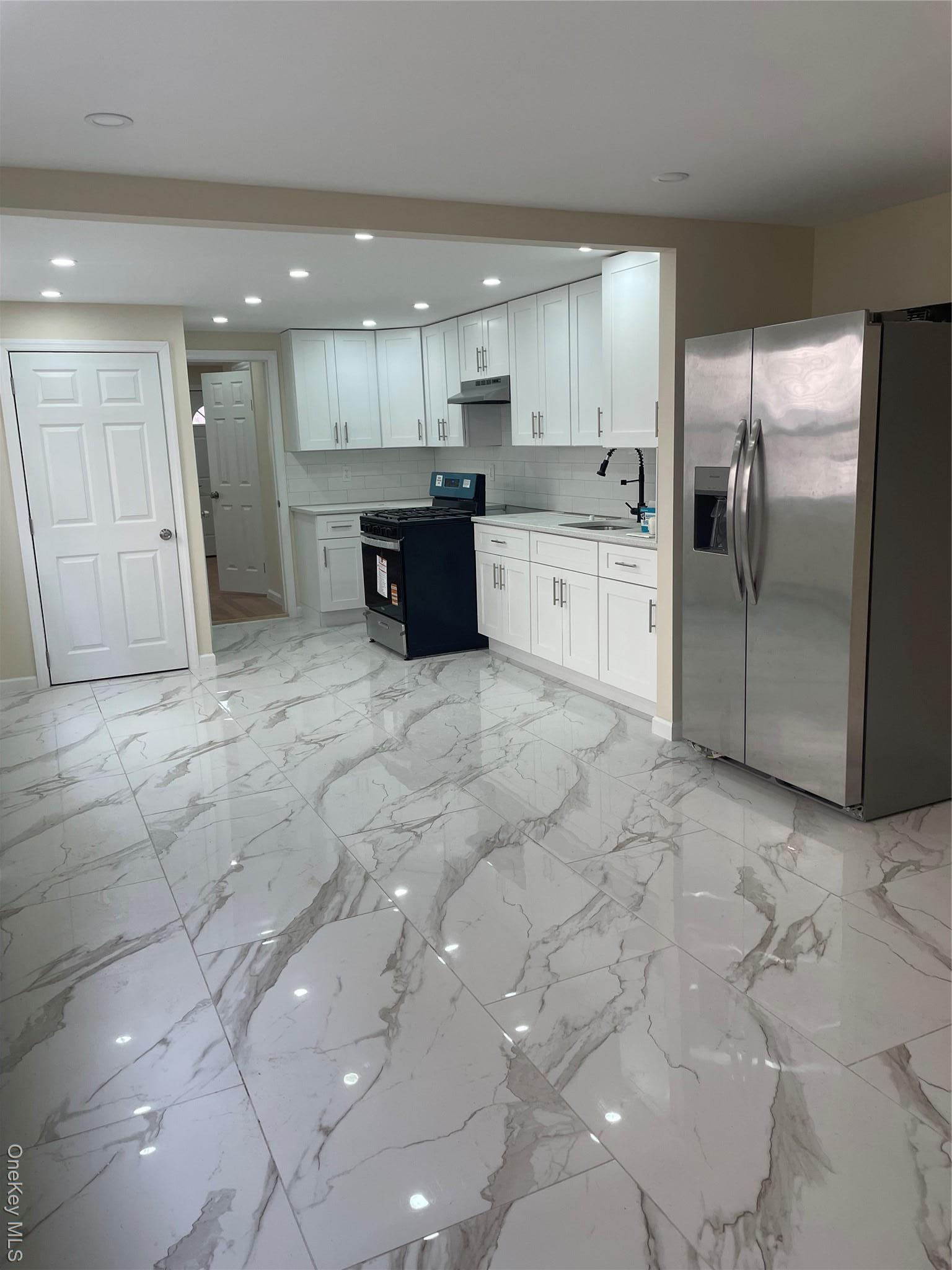 Single Family 165th  Queens, NY 11433, MLS-948558-6