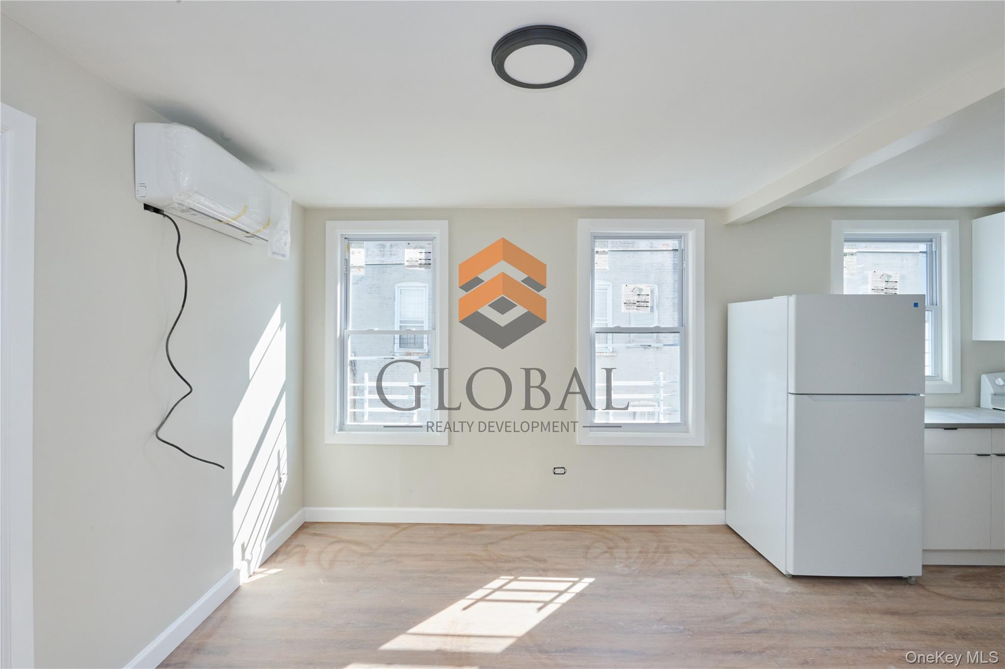 Single Family 221st Bronx, NY 10467, MLS-948560-17