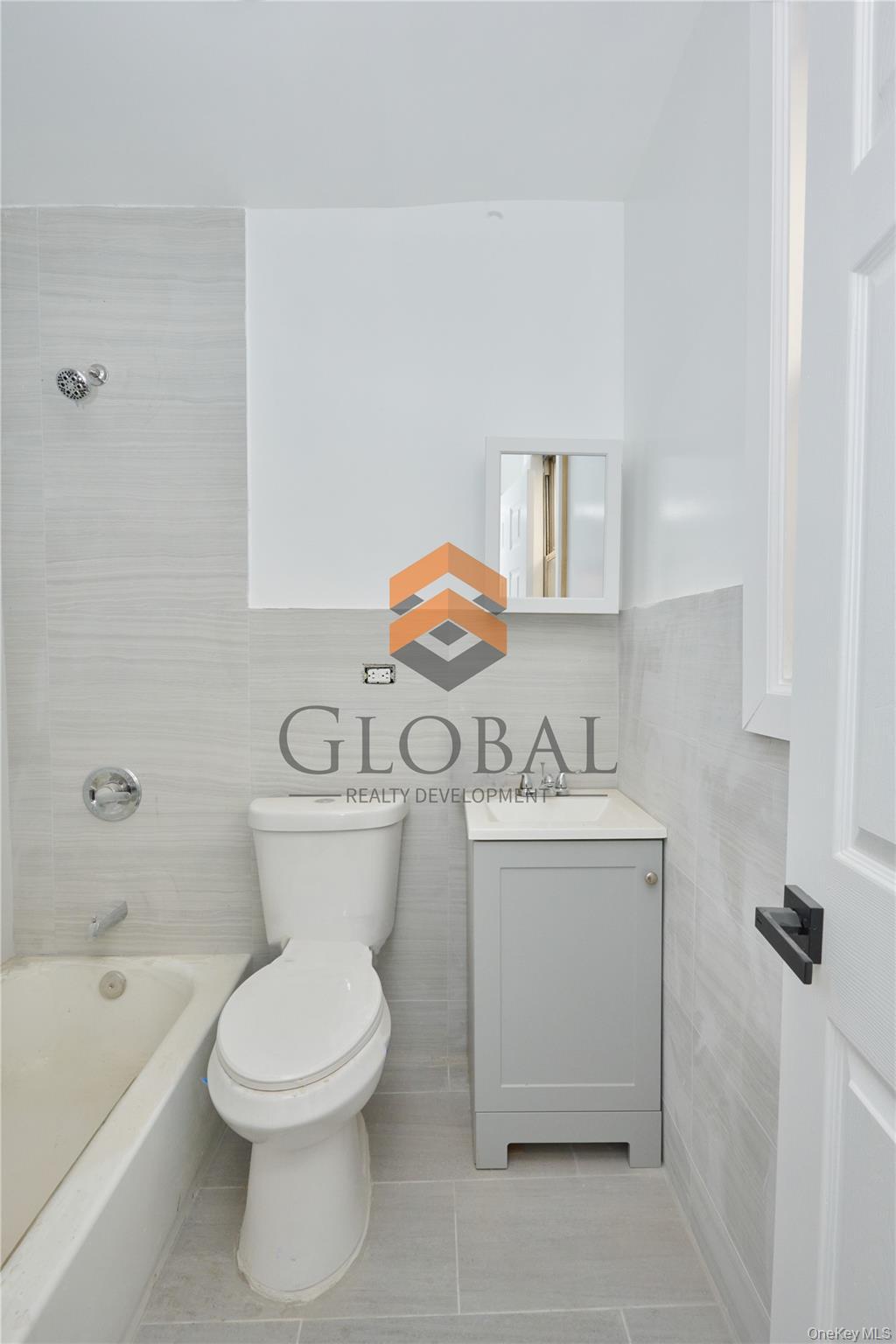 Single Family 221st Bronx, NY 10467, MLS-948560-3