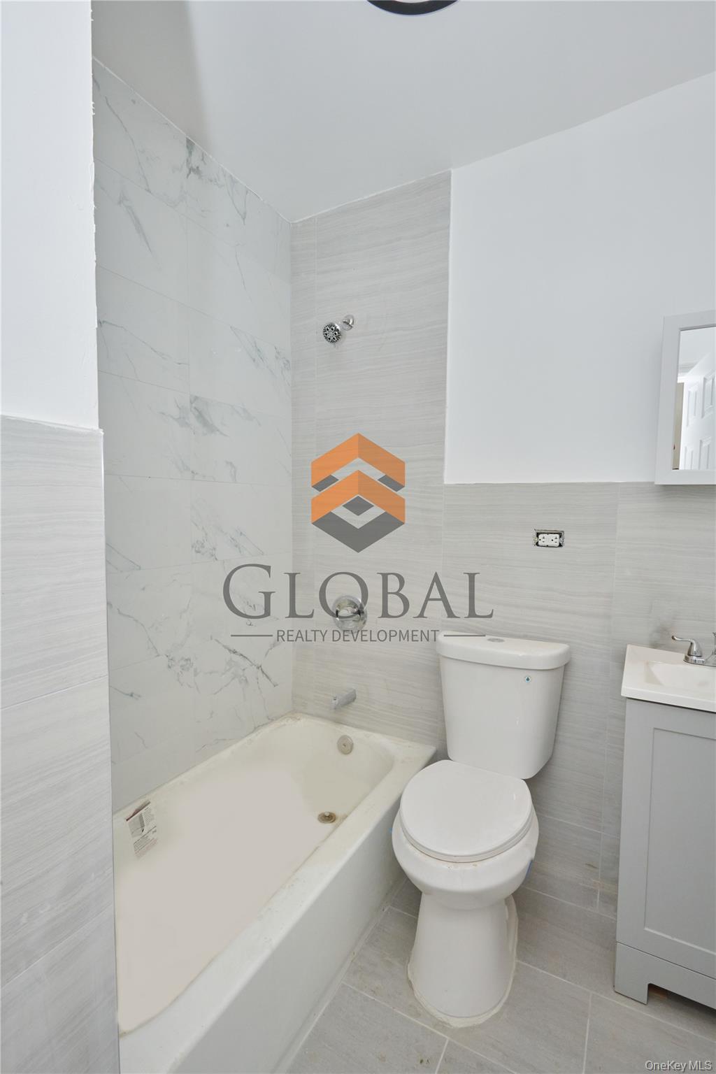 Single Family 221st Bronx, NY 10467, MLS-948560-4