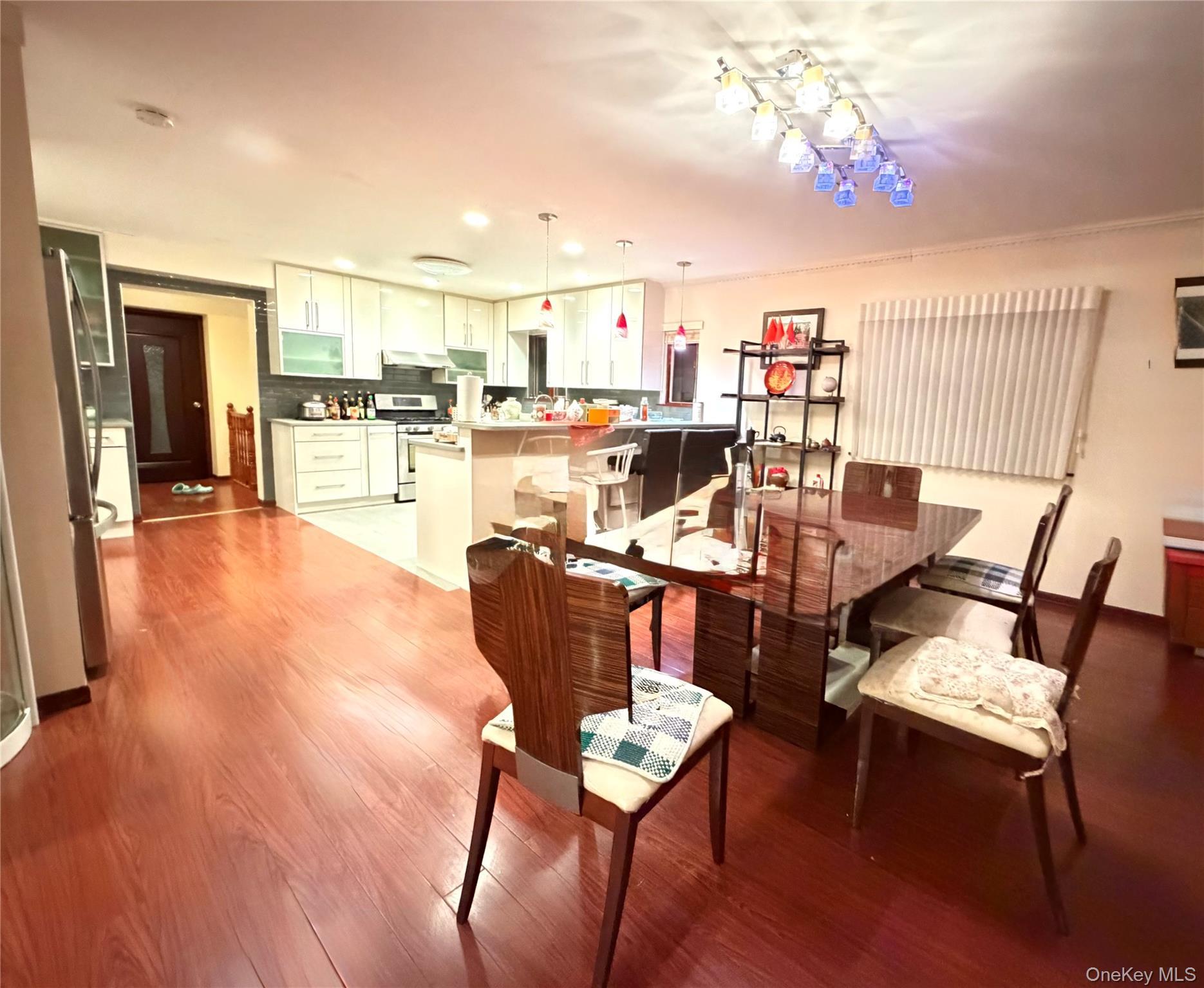 Single Family Bridgewater  Queens, NY 11004, MLS-948578-9