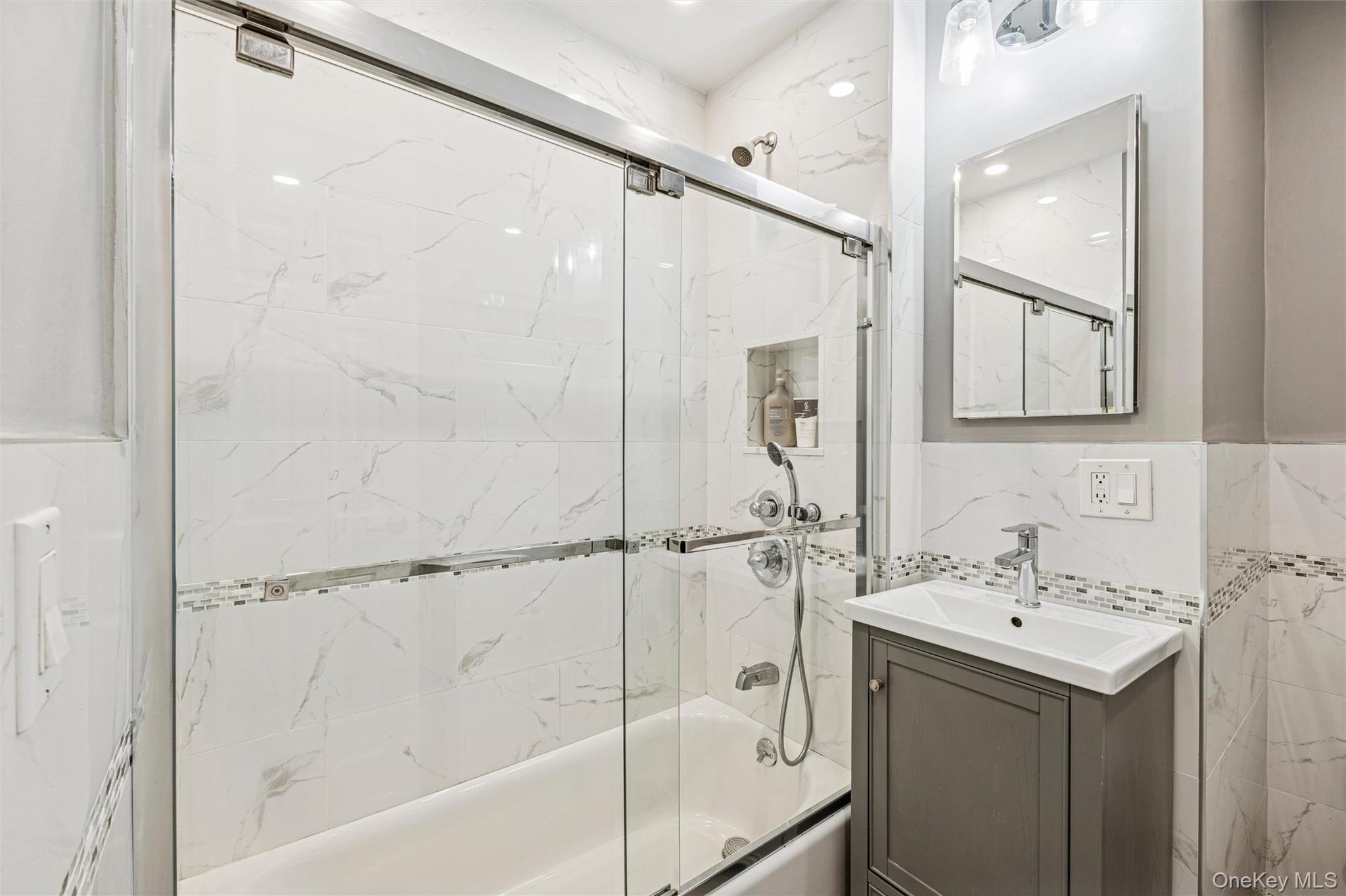 Coop 108th  Queens, NY 11375, MLS-948580-16