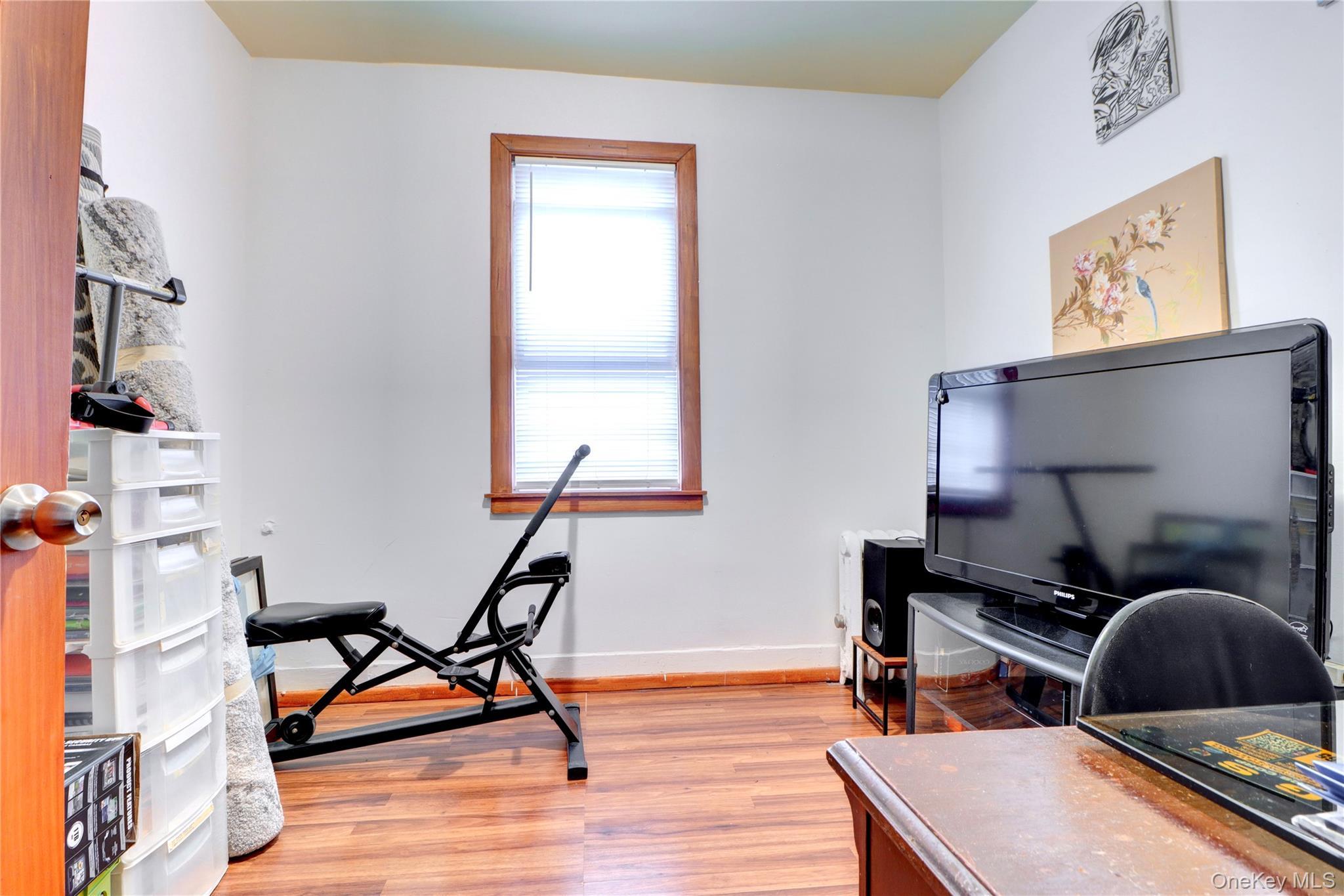 Single Family 80th Queens, NY 11385, MLS-948590-11