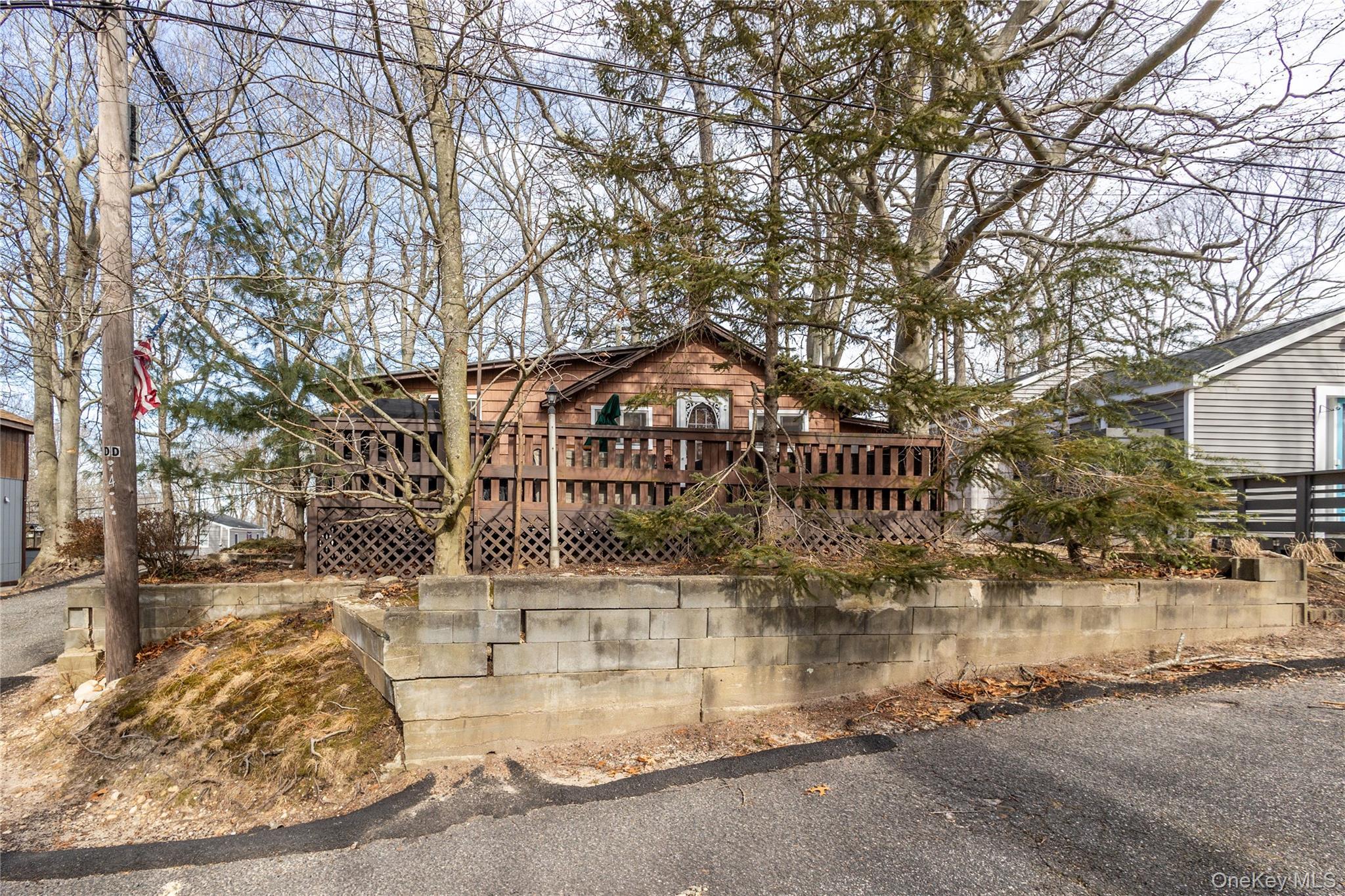 Single Family Anchor  Suffolk County, NY 11933, MLS-948597-25