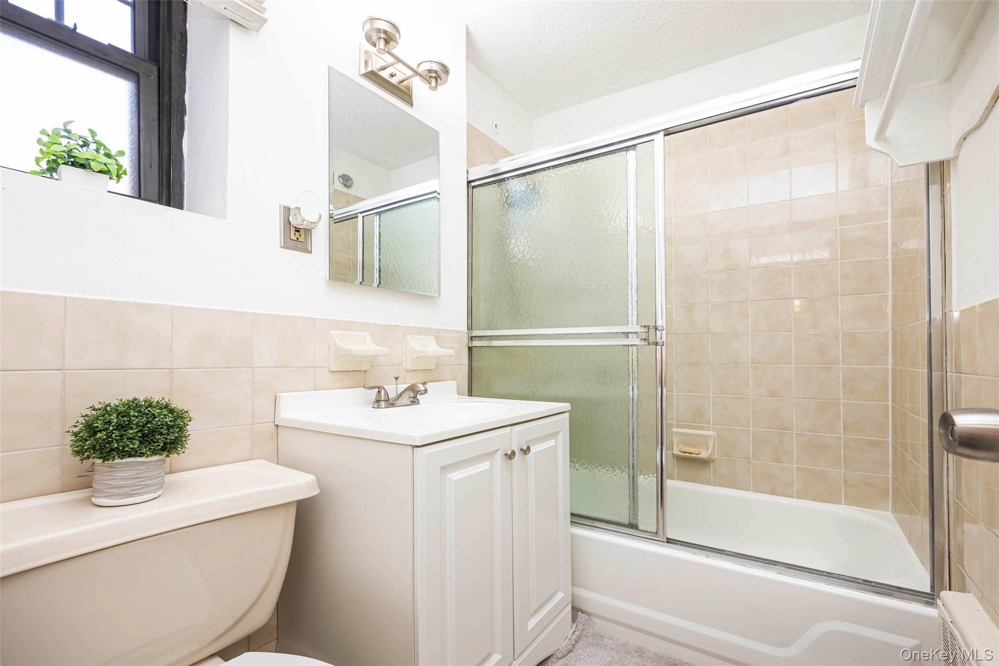 Condo Park  Queens, NY 11367, MLS-948618-11