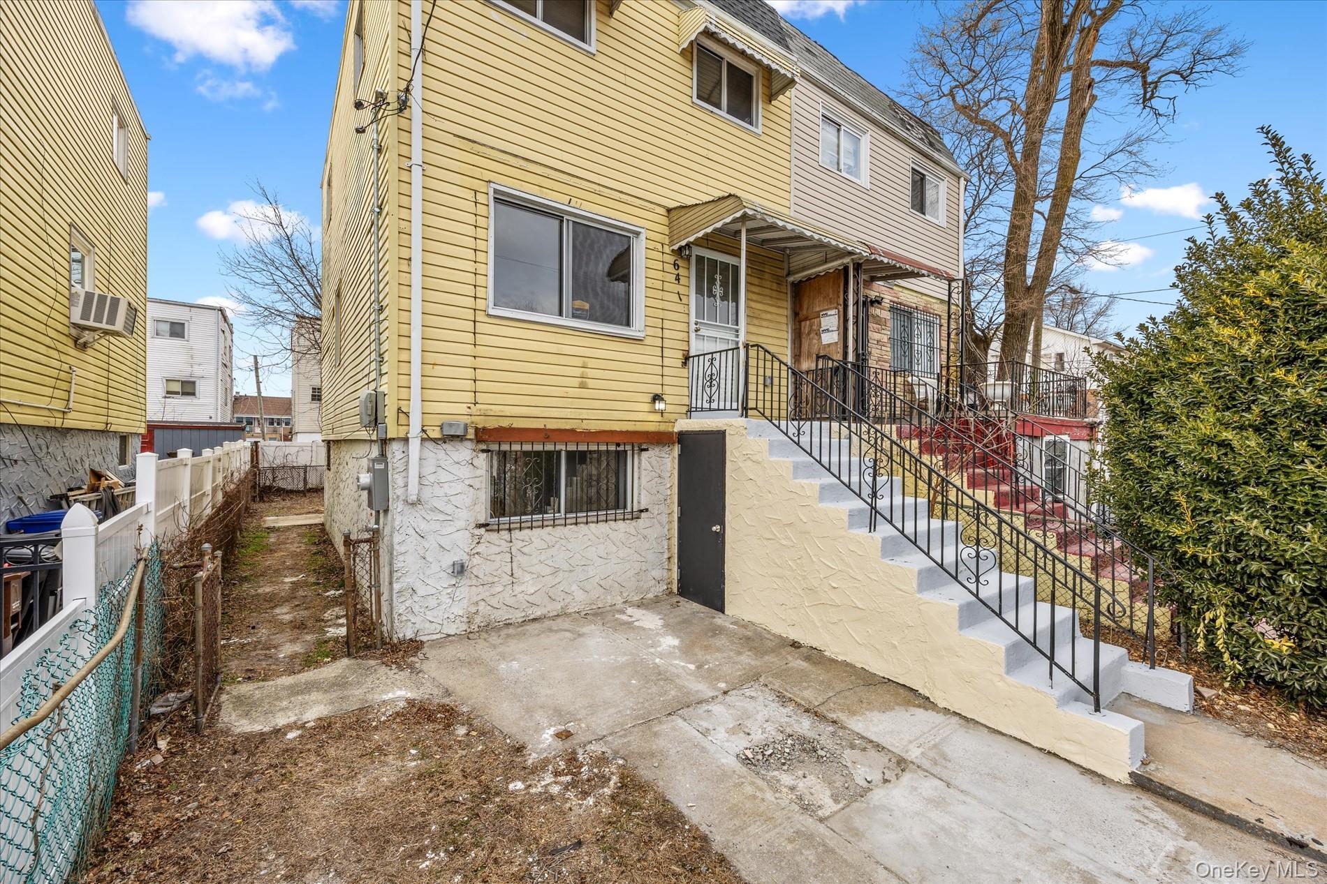 Single Family Beach 65th  Queens, NY 11692, MLS-948642-4