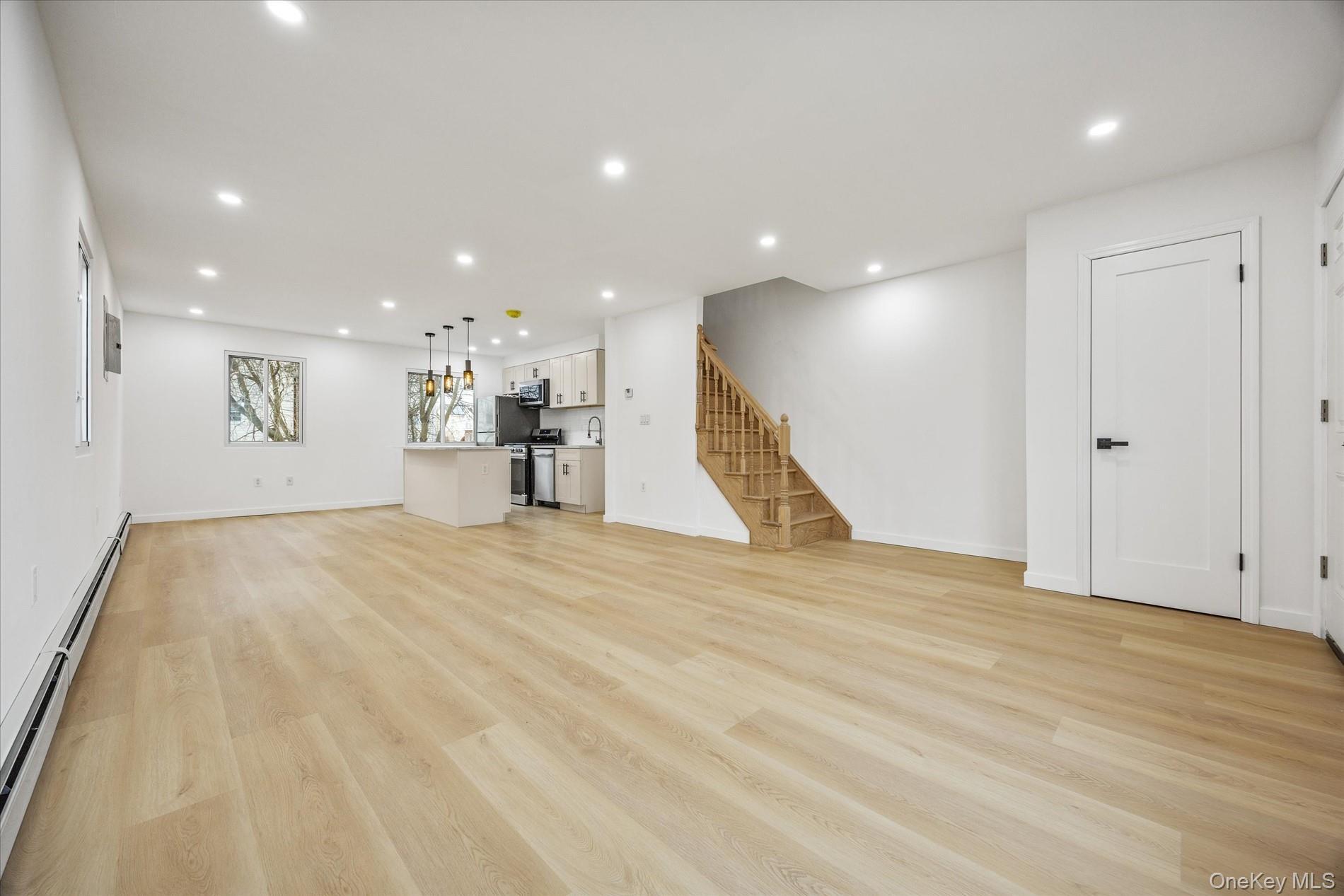 Single Family Beach 65th  Queens, NY 11692, MLS-948642-7