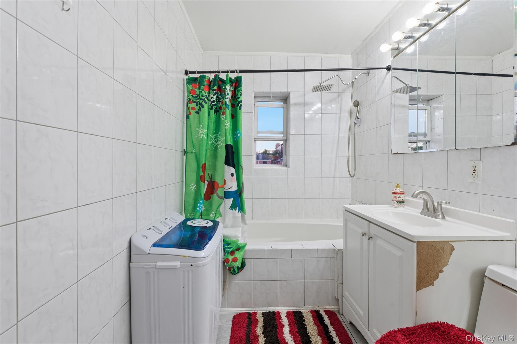 Single Family Astor  Bronx, NY 10469, MLS-948650-19