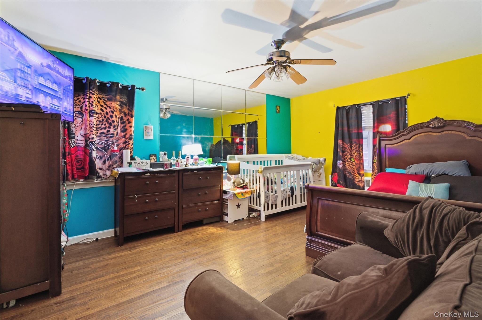 Single Family Astor  Bronx, NY 10469, MLS-948650-23