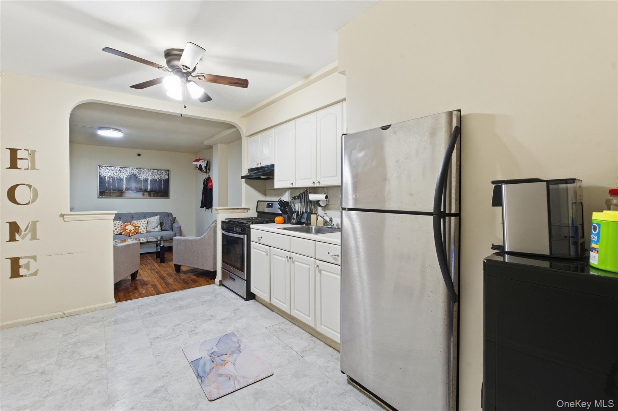 Single Family Astor  Bronx, NY 10469, MLS-948650-28